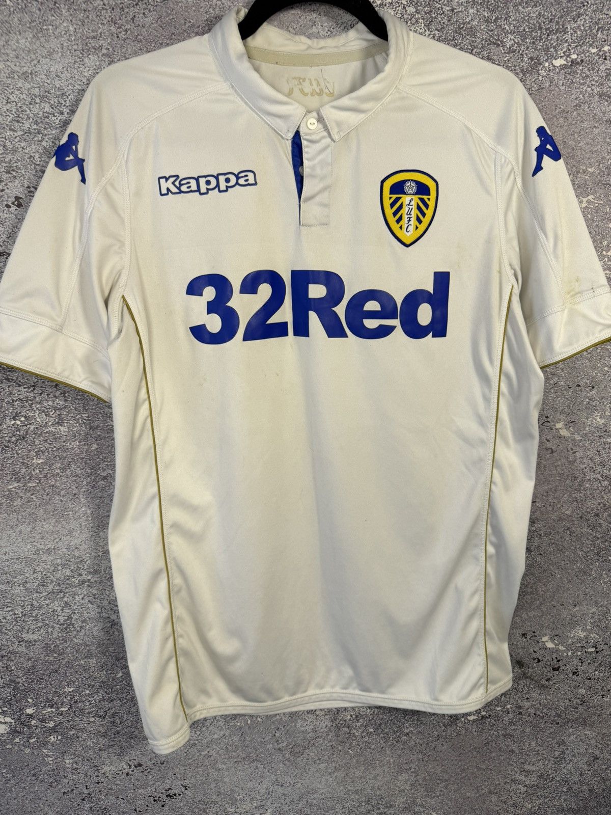 Kappa × Vintage Vintage Leeds United 2016/17 Kappa Jersey blokcore Size US M / EU 48-50 / 2 - 5 Thumbnail