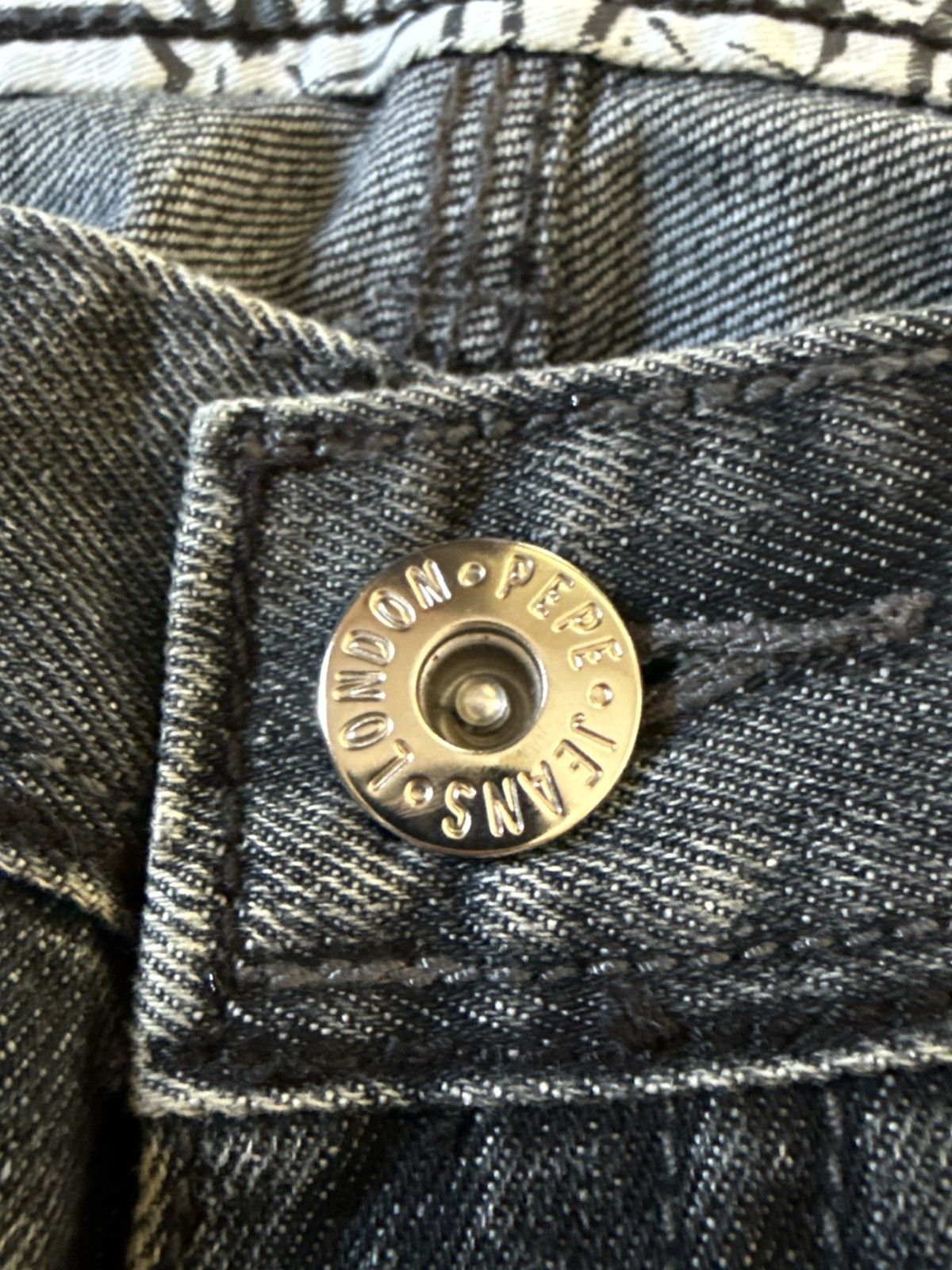 Japanese Brand ✝️ Embroidered Gothic Cross Gray Wash Jeans Pepe Brand Size US 32 / EU 48 - 24 Thumbnail