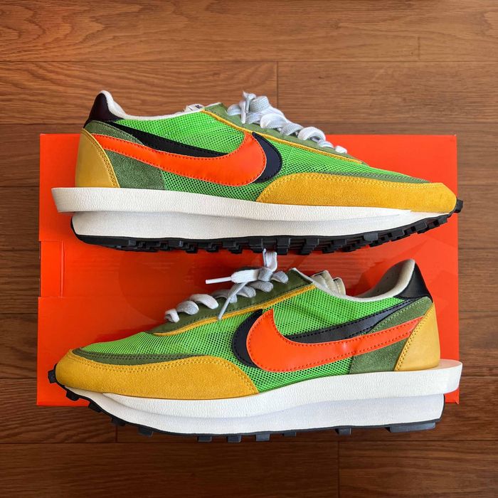 Nike NIKE x SACAI LD WAFFLE GREEN GUSTO US12 | Grailed