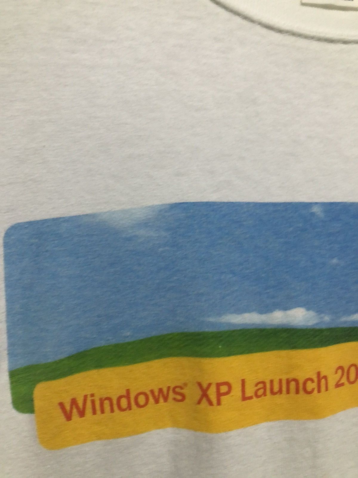 Microsoft 2001 Microsoft Windows XP Launch T-Shirt Size US XL / EU 56 / 4 - 2 Thumbnail