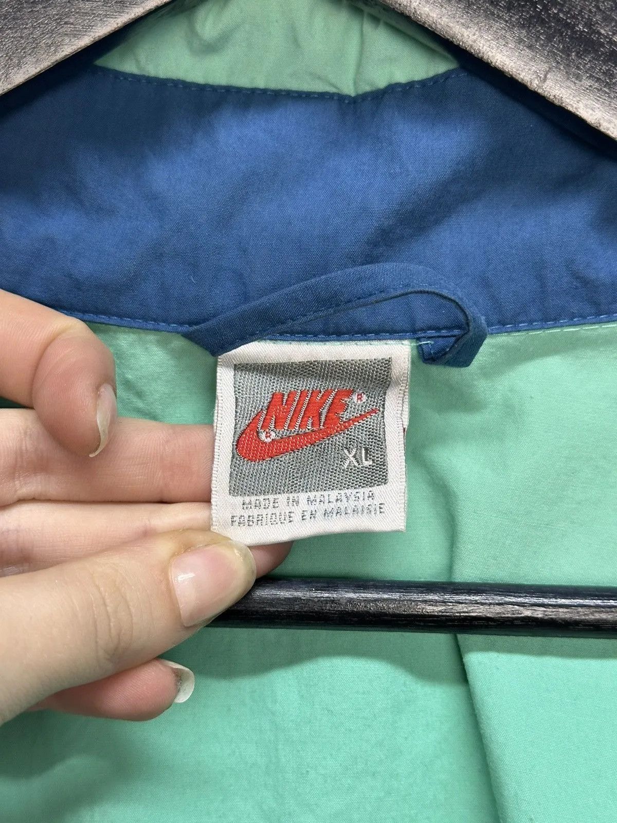 Vintage Rare Vintage 00s Nike Nylon Jacket Big Swoosh Hoodie Size US XL / EU 56 / 4 - 8 Thumbnail