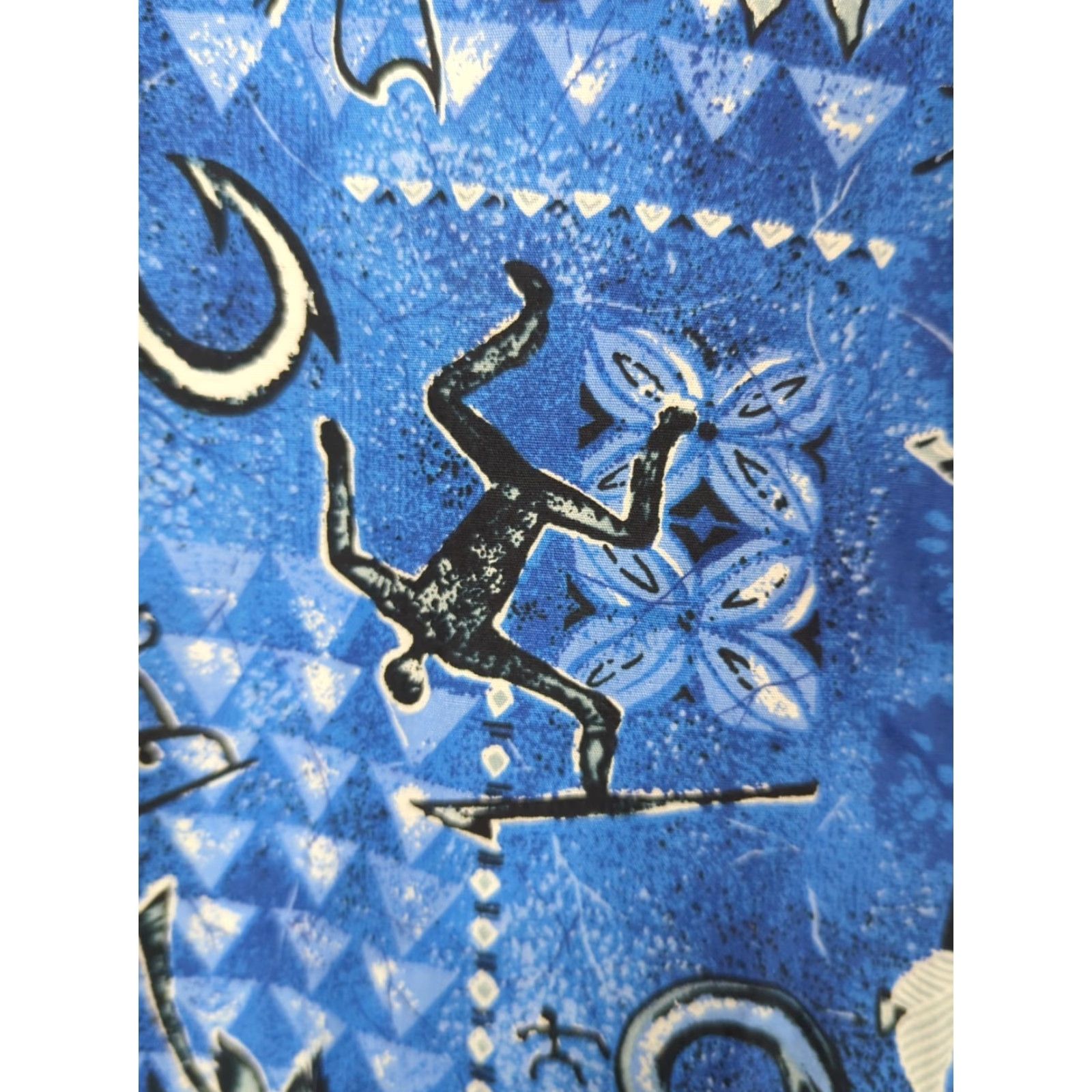 Hilo Hattie VINTAGE Hilo Hattie Tribal Traditional Hawaiian Shirt XL Blue Short Sleeve Button-Up Mens Regular 2D Aloha Beach Tropical Pattern Cotton Size US XL / EU 56 / 4 - 3 Thumbnail