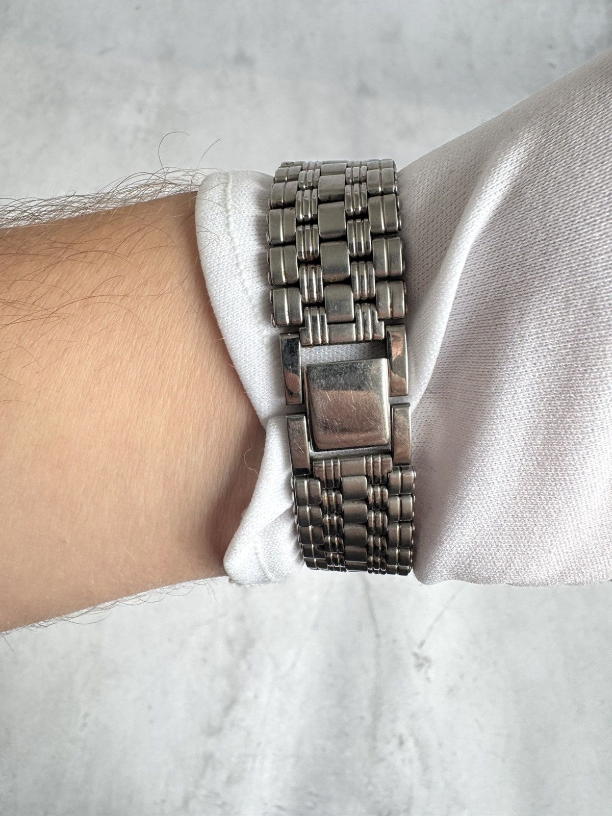 Vintage Rivoli Japanese Style Watch Vintage Size ONE SIZE - 9 Thumbnail