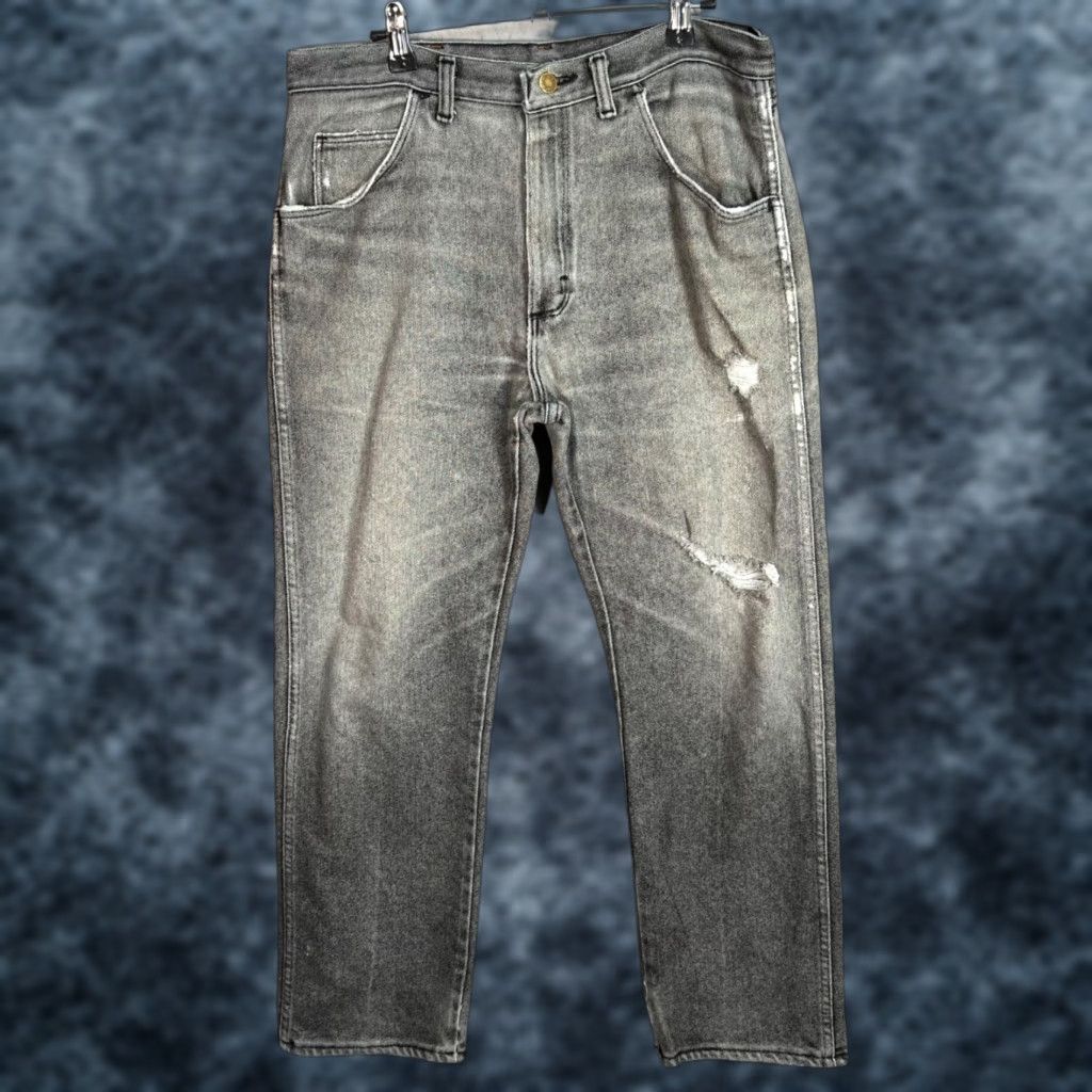 Wrangler Wrangler Gray Distressed Straight Leg Mens Denim Jeans Size 32 Size US 32 / EU 48 - 1 Thumbnail