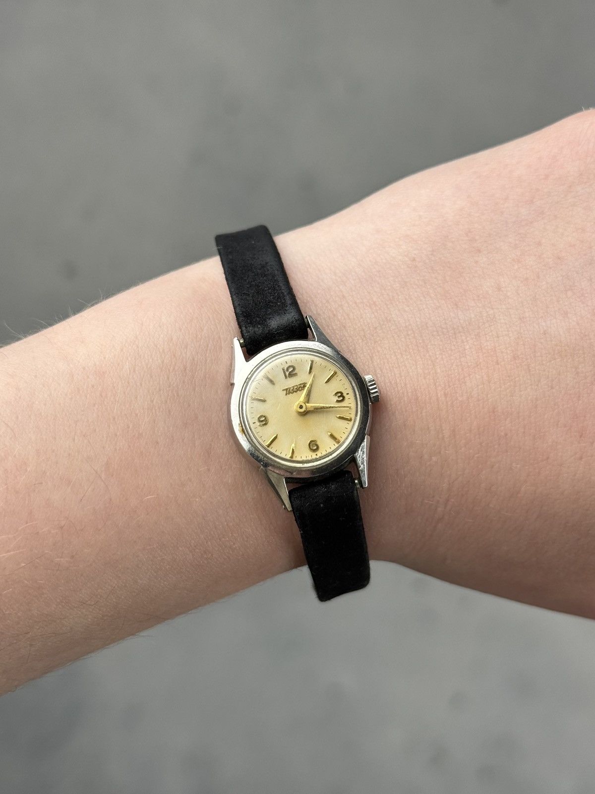 Tissot Tissot Swiss Made Mechanical Watch 15 Jewels Classic Dress Size ONE SIZE - 1 Thumbnail