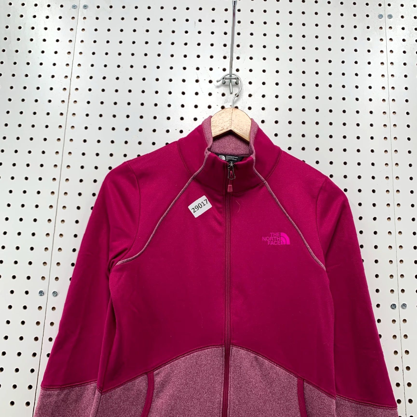 The North Face The North Face Active Jacket Women Small Pink Fuchsia Full Zip Run 17.5x25 Jacket Womens Small Pink Fuchsia Full Zip 90s? Size S / US 4 / IT 40 - 2 Thumbnail