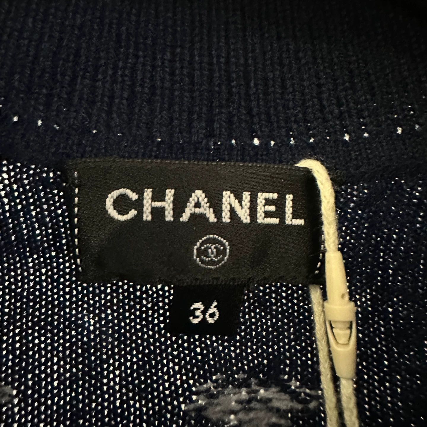 Chanel Chanel may210 22K Floral Crystal Polo 36 Cashmere Size XS / US 0-2 / IT 36-38 - 3 Thumbnail