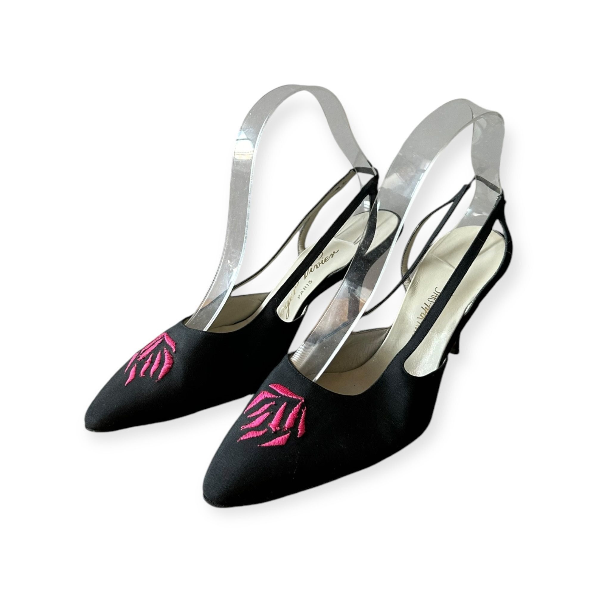 Roger Vivier × Vintage Roger Vivier Black Fabric Embroidered Sling Back Pumps, Vint Size US 7.5 / IT 37.5 - 4 Thumbnail