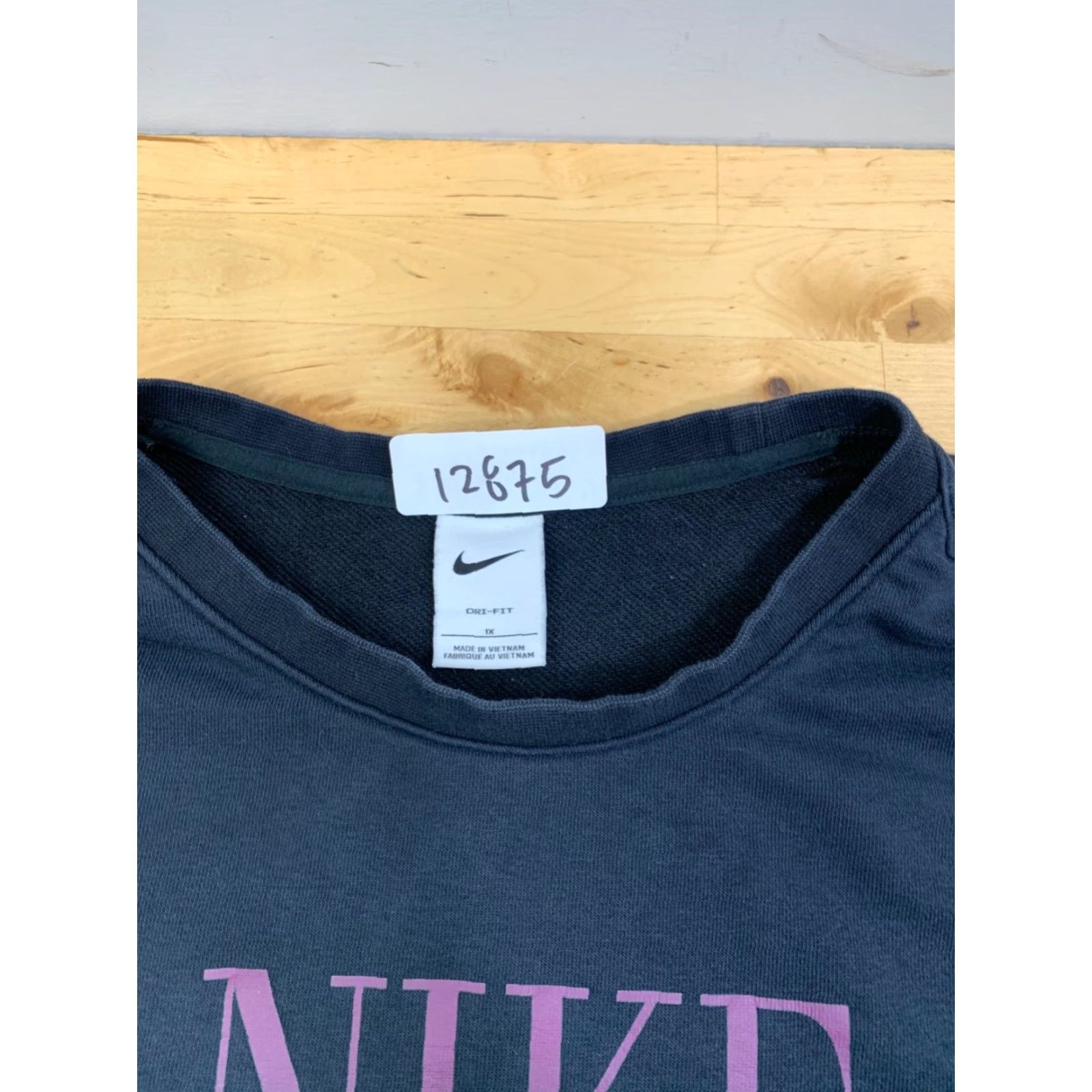 Nike Nike Sweatshirt Crew Neck Pullover Women XL Black Logo Activewear Sweatshirt Logo All Seasons Winter Fall Mens Womens? Size XL / US 12-14 / IT 48-50 - 2 Thumbnail