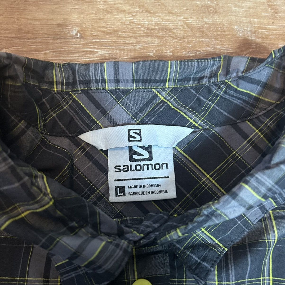 Salomon Salomon Short Sleeve Plaid Button Up Hiking Shirt Size US L / EU 52-54 / 3 - 4 Thumbnail