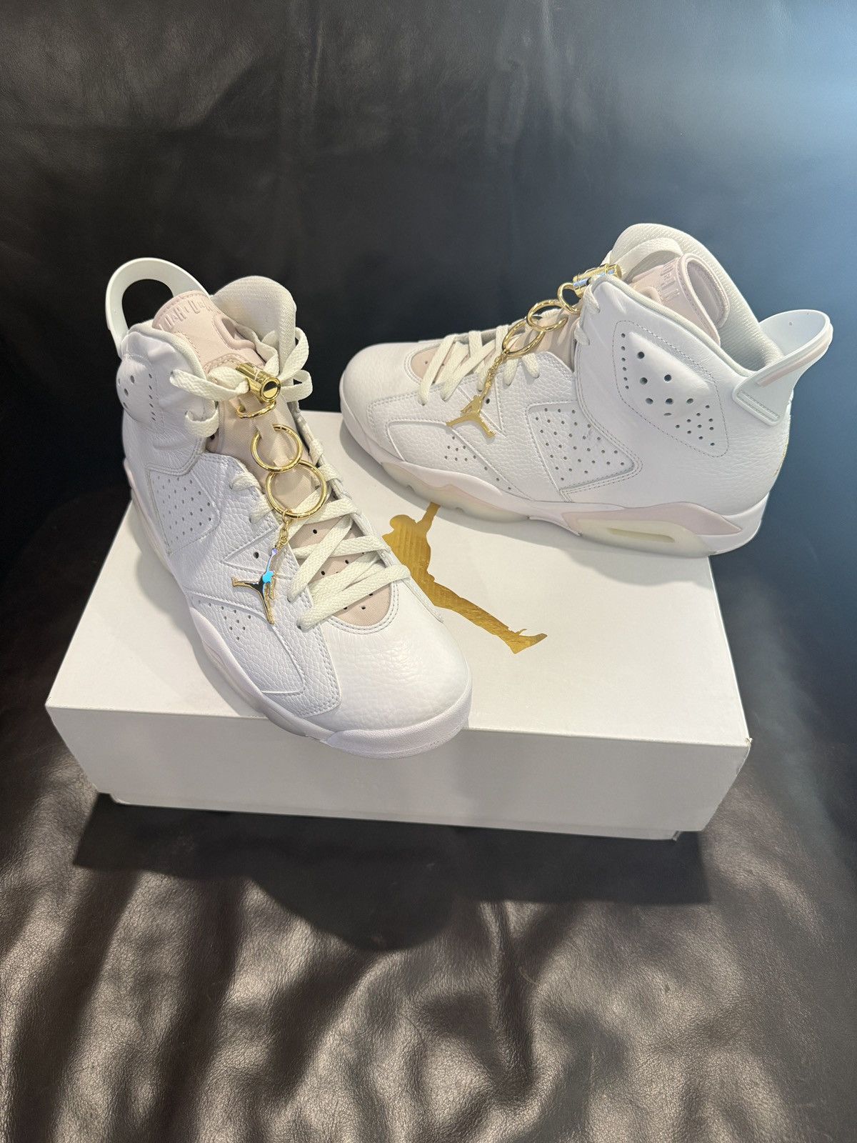 Nike Air Jordan 6 “Gold Hoops” Promo Sample - (Dh9696-100) DS OG Size US 10 / IT 40 - 14 Thumbnail