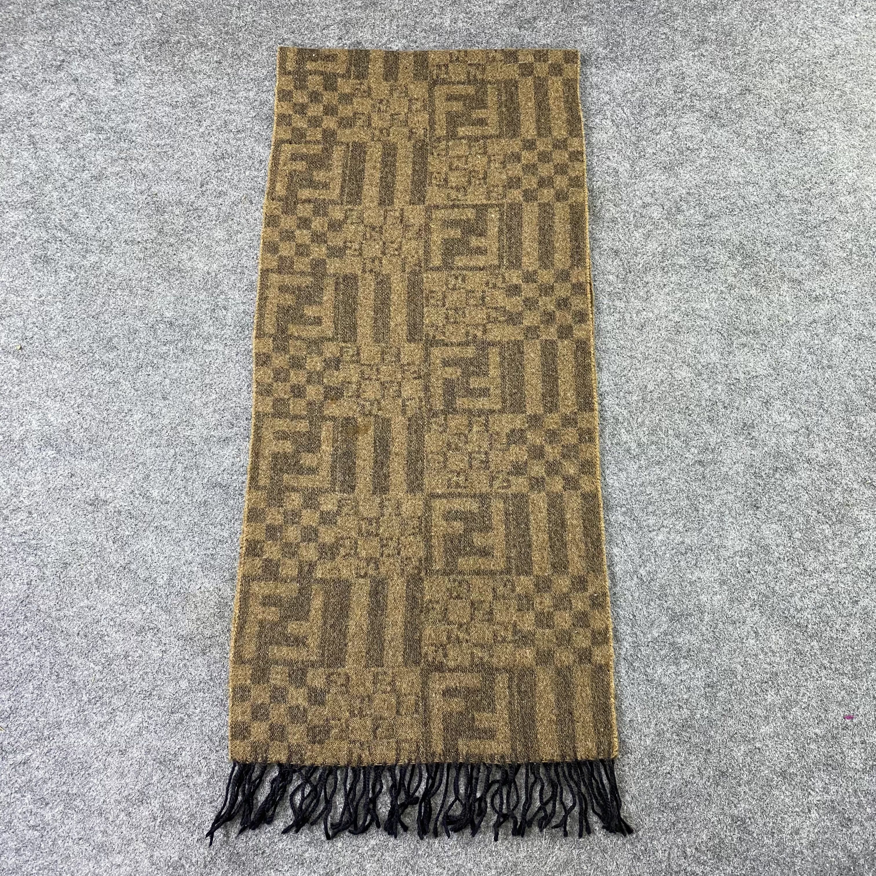 Fendi Fendi Wool Scarf / Muffler / Neckwear- K020 Size ONE SIZE - 2 Thumbnail