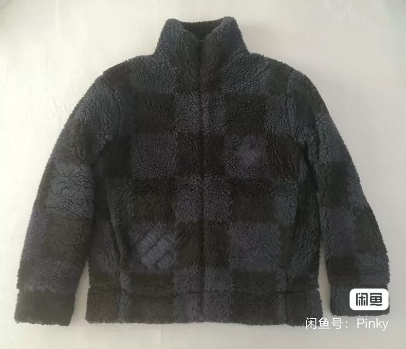 Louis Vuitton Louis Vuitton Teddy bear lambswool jacket 2505-Nextarrow Size US M / EU 48-50 / 2 - 1 Thumbnail