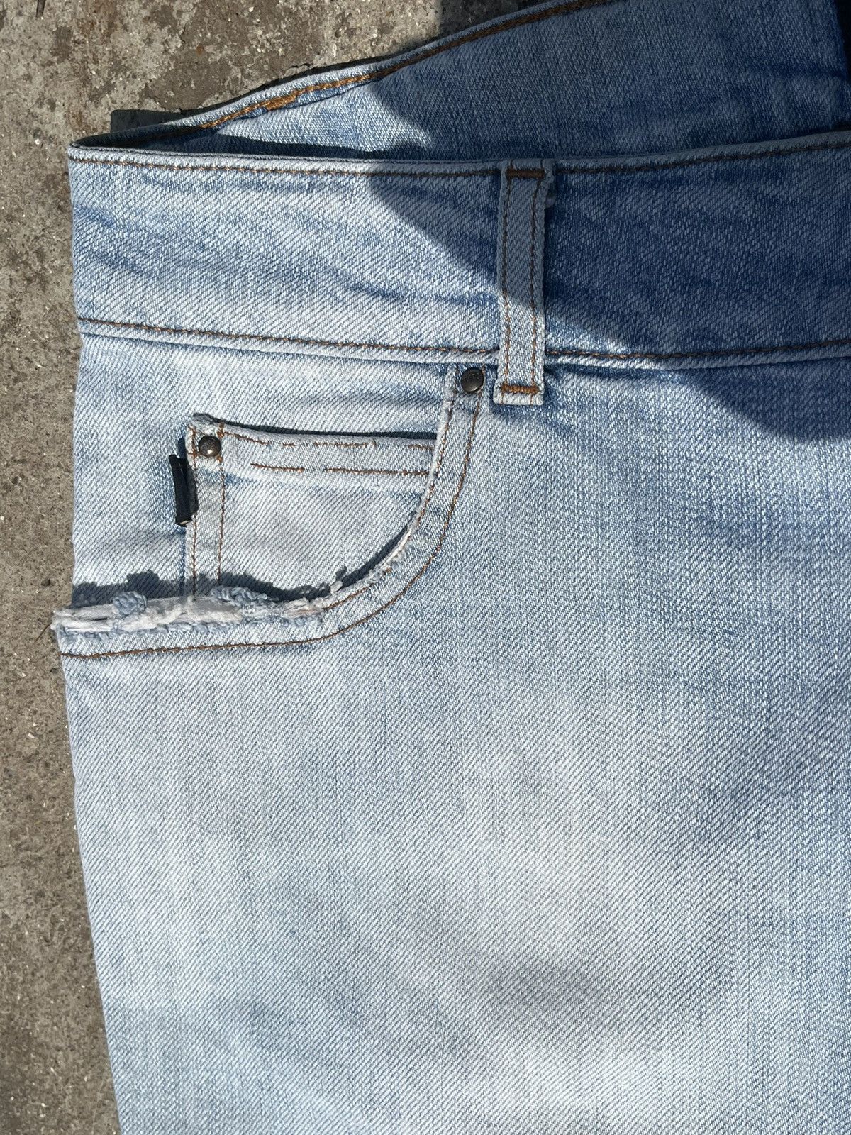 Just Cavalli × Roberto Cavalli Just Cavalli vintage embroidered jeans Size US 28 / EU 44 - 14 Thumbnail