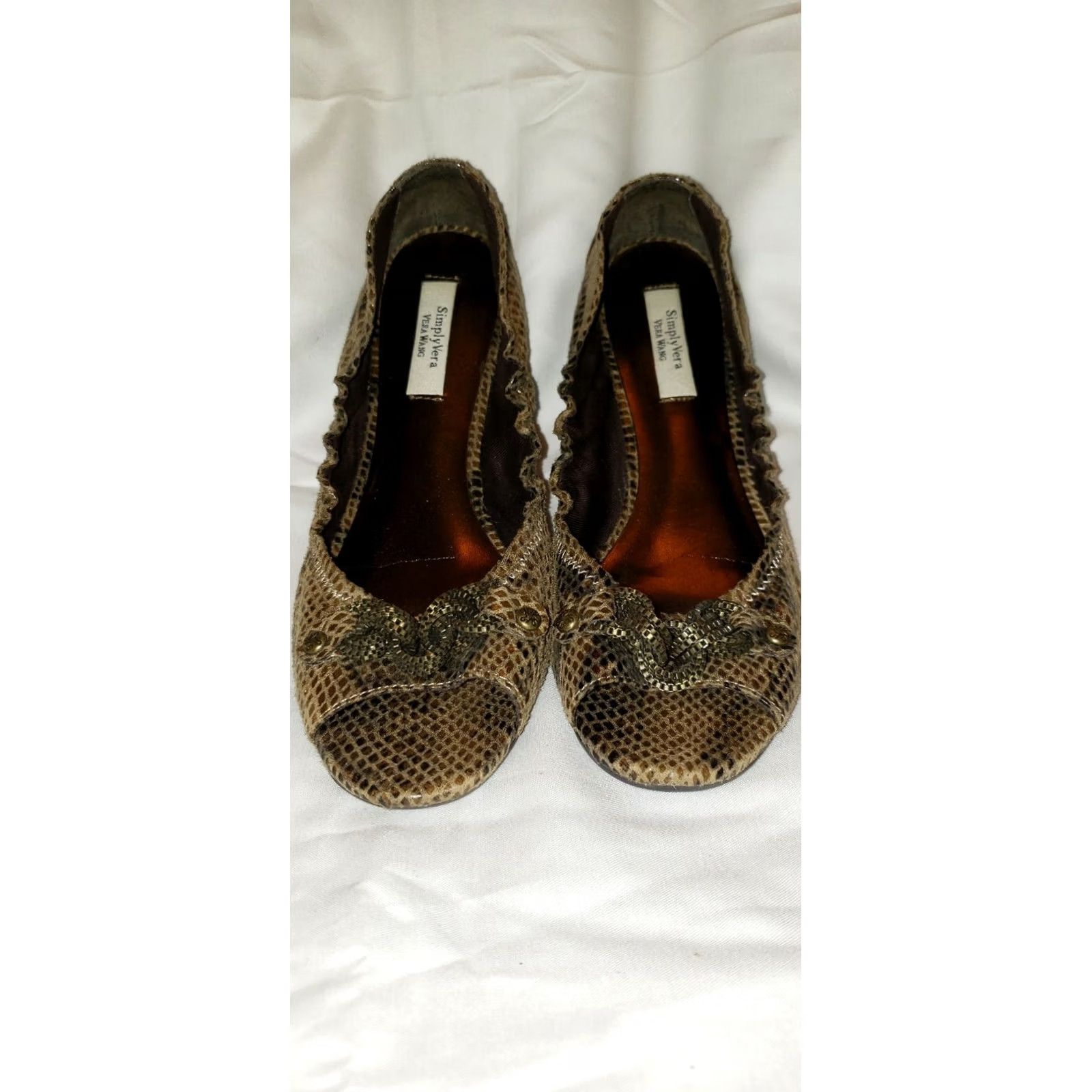 Vera Wang Vera Wang Flats Womens US 7.5 Clove Taupe Open Toe Dark Chain Accent Snakeskin Pattern Slip On Flat M Size US 8 / IT 38 - 2 Thumbnail