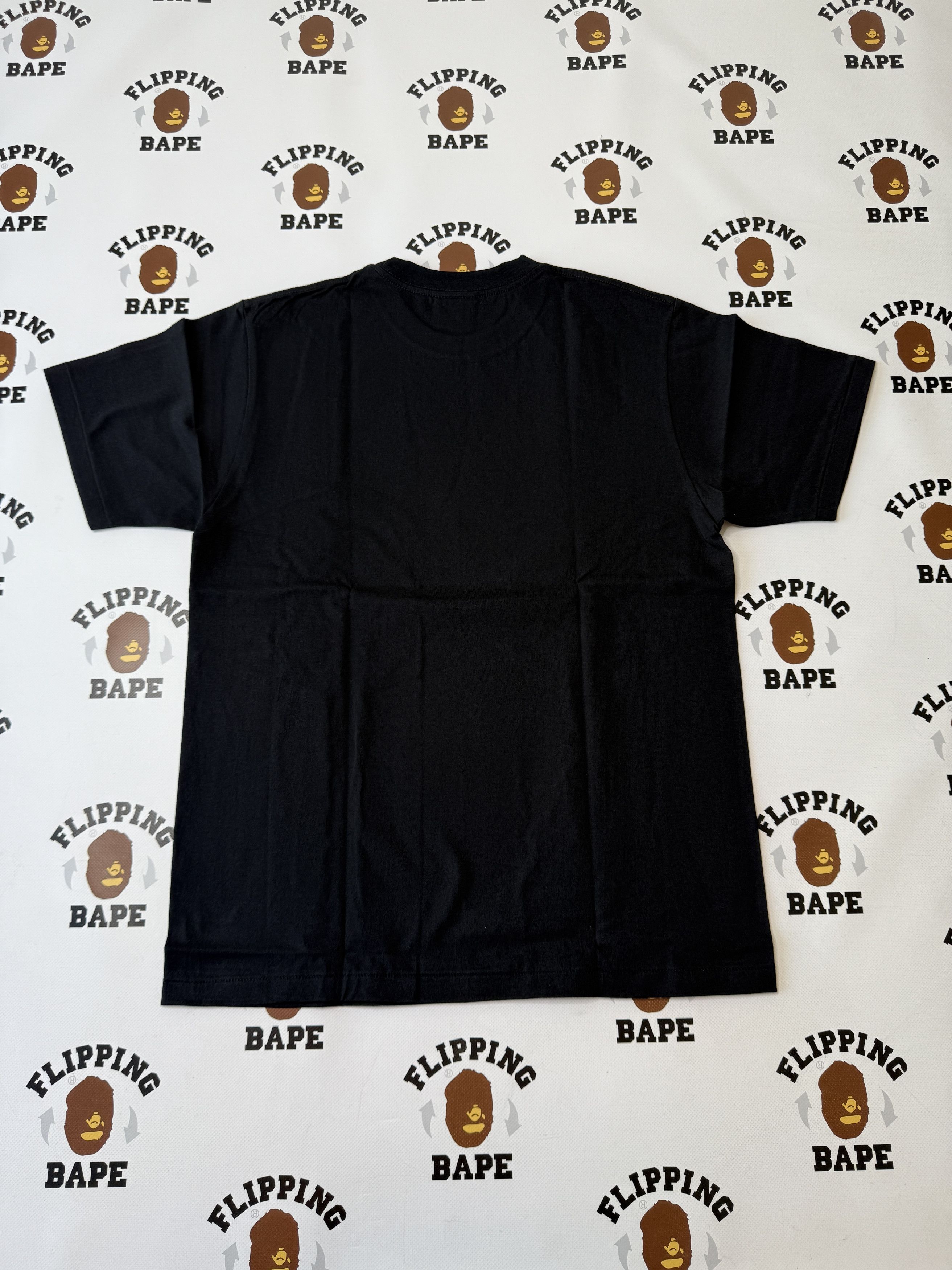 Bape BAPE STORE OSAKA CAMO COLLEGE TEE Size US M / EU 48-50 / 2 - 2 Thumbnail