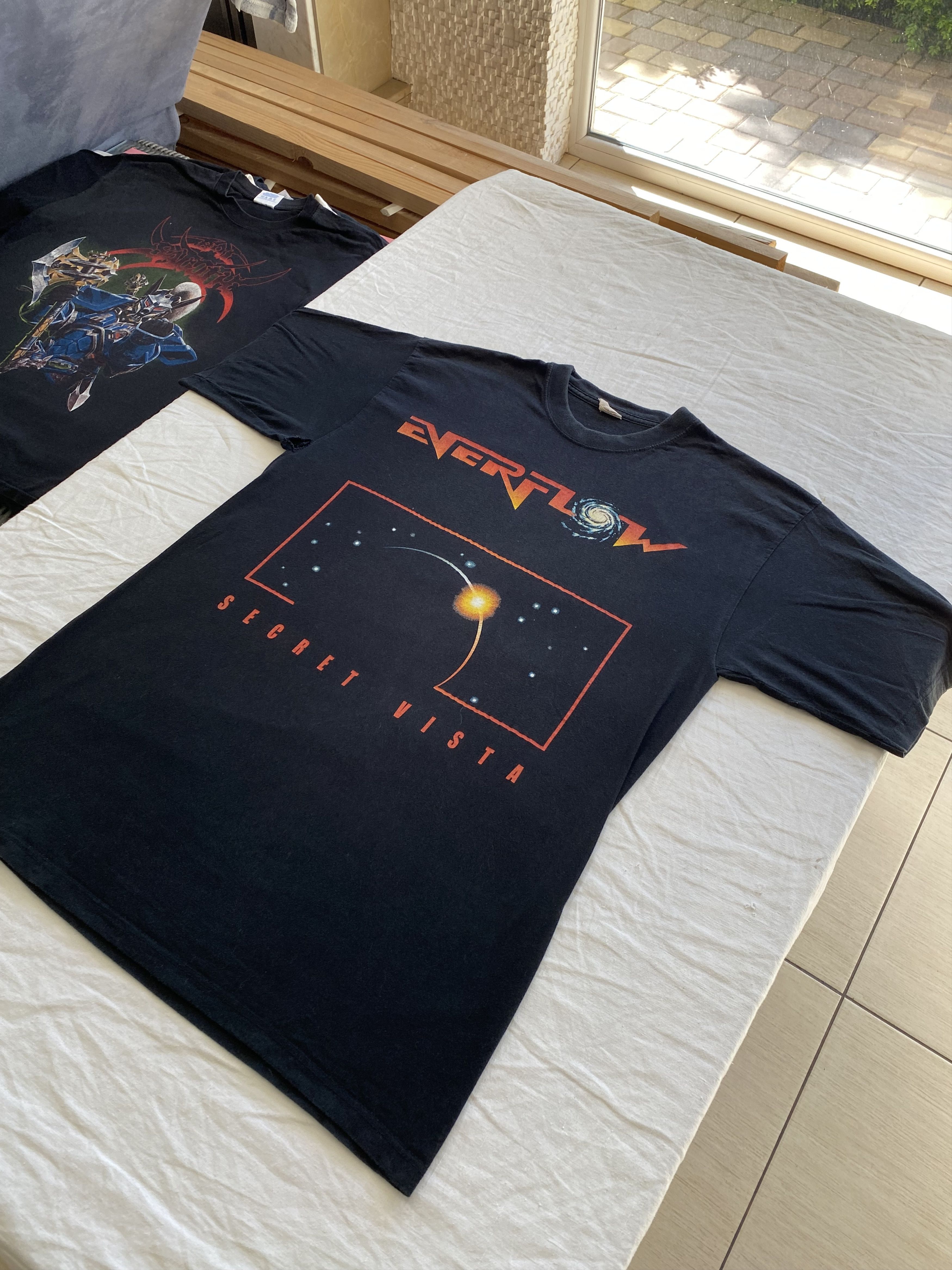 Band Tees Vintage 90s Everflow Secret Vista Rock Band T-shirt Size US L / EU 52-54 / 3 - 11 Thumbnail