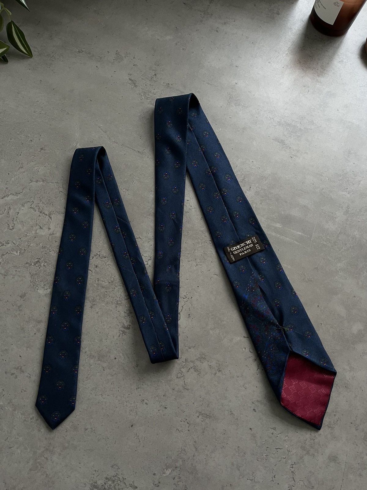Givenchy Vintage Givenchy Gentleman Paris Silk tie made in Italy Size ONE SIZE - 1 Thumbnail