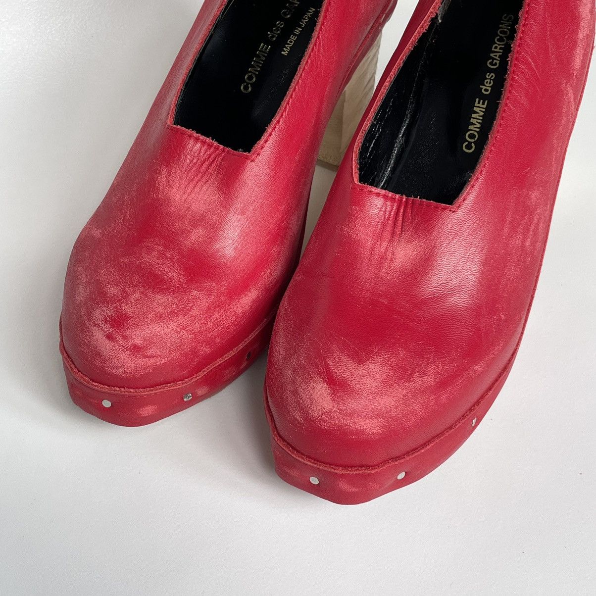 Comme des Garcons Distressed Leather Heeled Clogs Size US 7.5 / IT 37.5 - 5 Thumbnail