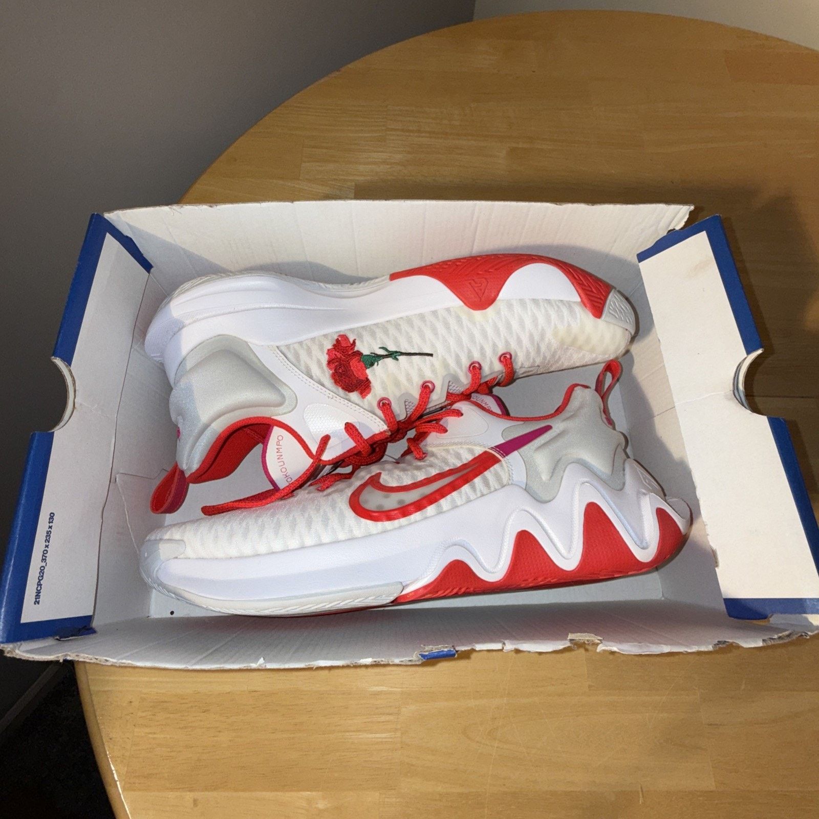 Nike Size 14 - Nike Giannis Immortality Rose Size US 14 / EU 47 - 8 Thumbnail