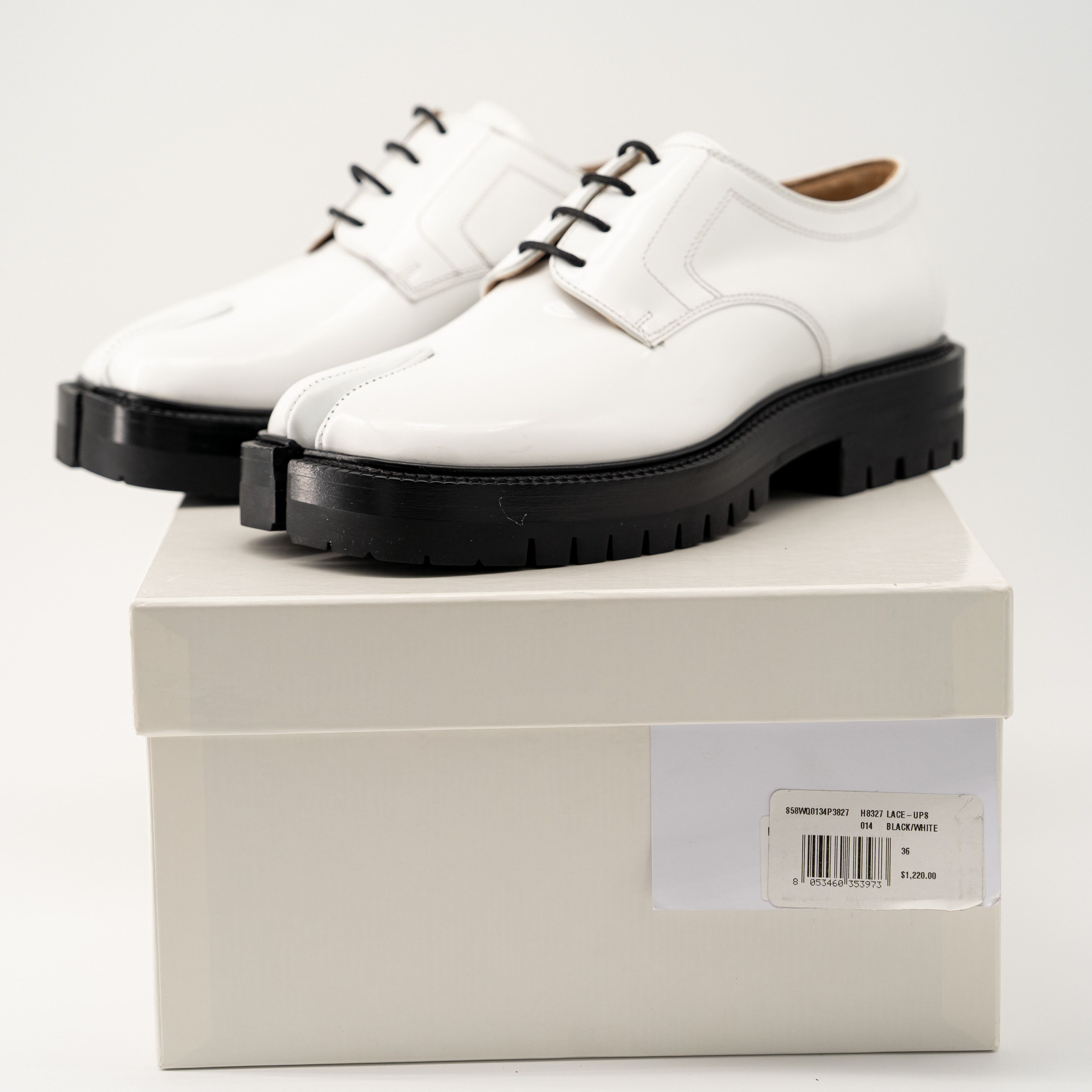 Maison Margiela 36 6 us Maison Margiela Tabi Lace-Ups Loafers White Leather Size US 6 / IT 36 - 9 Thumbnail