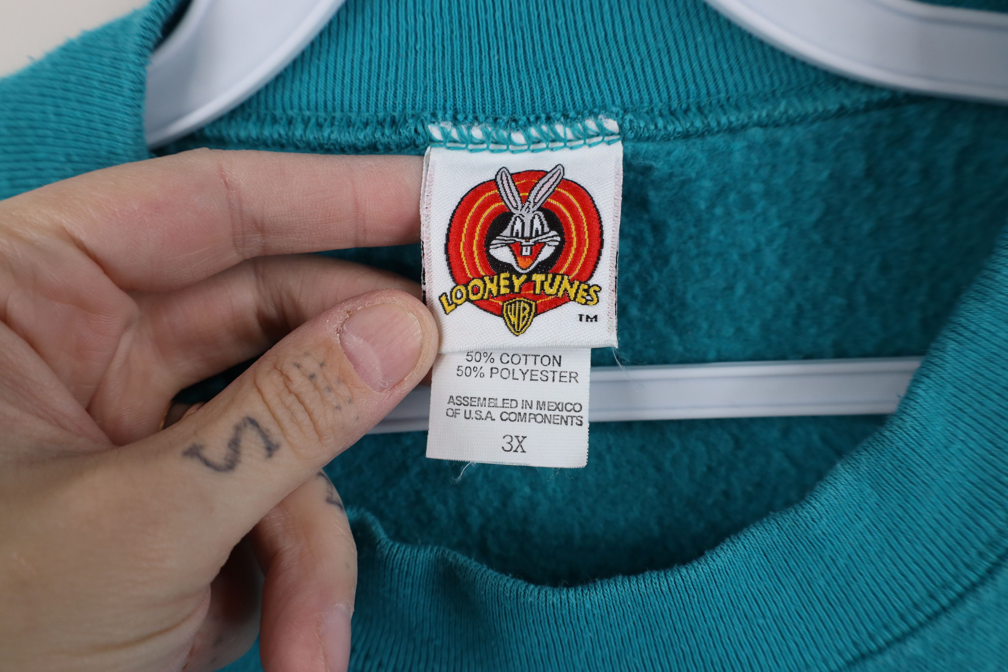 Vintage Vintage 90s Looney Tunes Spell Out Las Vegas Sweatshirt Teal Size 3XL / US 20-22 - 5 Thumbnail