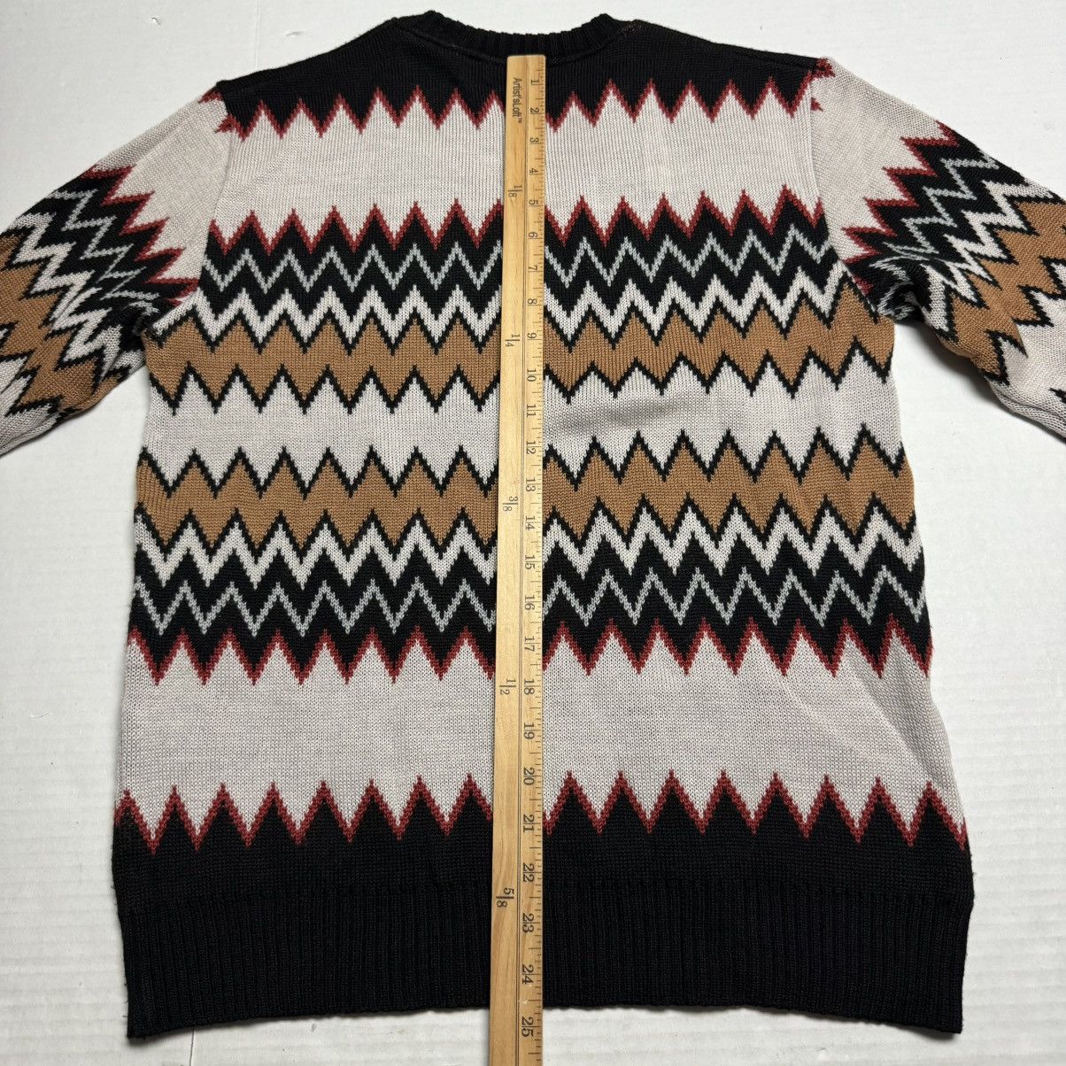 CAL O LINE CAL O LINE Japan Men's V-Neck Sweater In Navajo Stripe Size US M / EU 48-50 / 2 - 13 Thumbnail