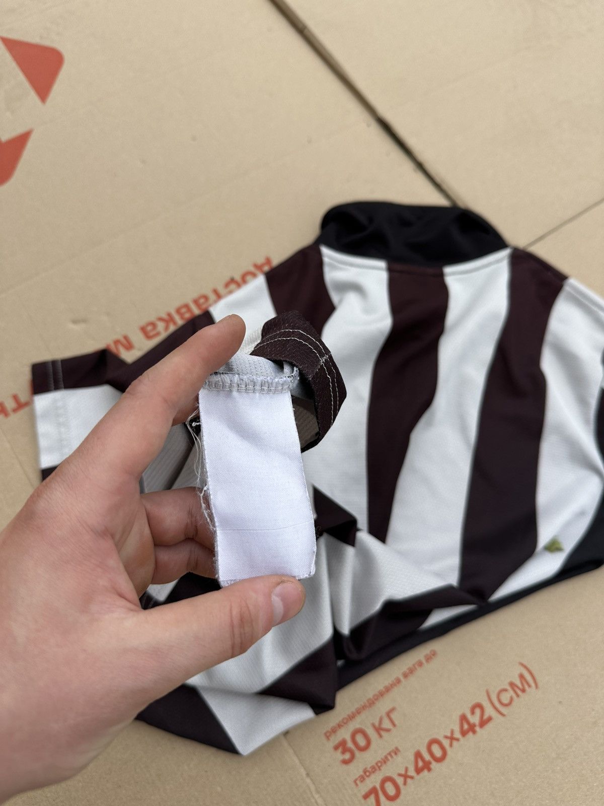 Nike × Vintage Vintage Nike Striped Soccer Jersey Y2K Football Style Size US M / EU 48-50 / 2 - 10 Thumbnail
