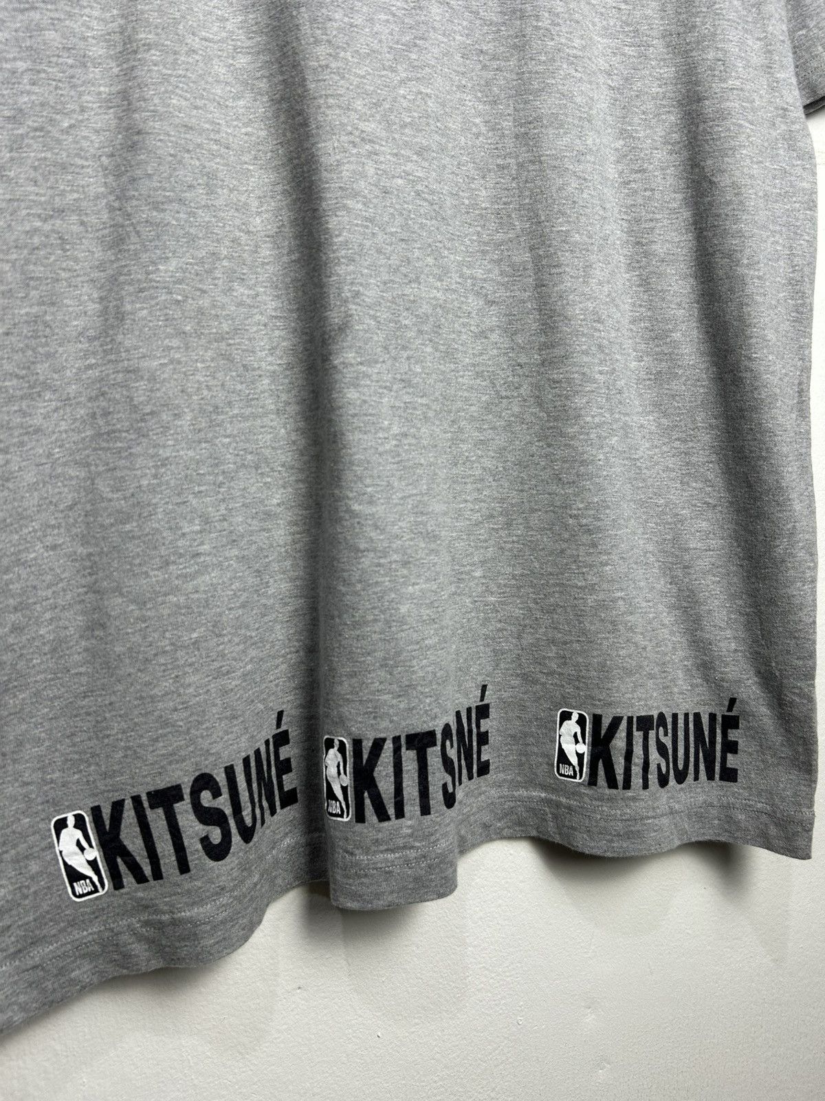 Maison Kitsune Maison kitsune X NBA Lakers Tee Size US L / EU 52-54 / 3 - 3 Thumbnail