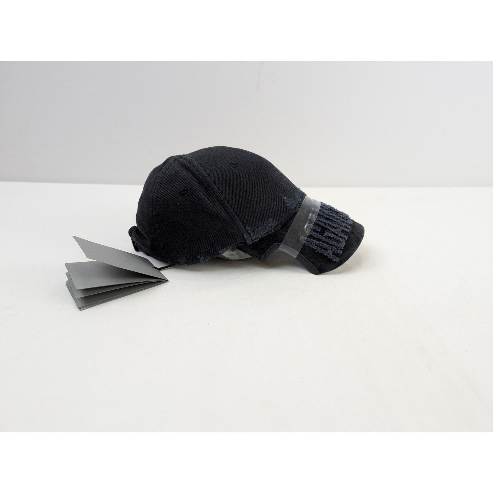 Balenciaga o1rshd1 Size: S / Men's Backwards Hat / Cap in Black Size ONE SIZE - 4 Thumbnail