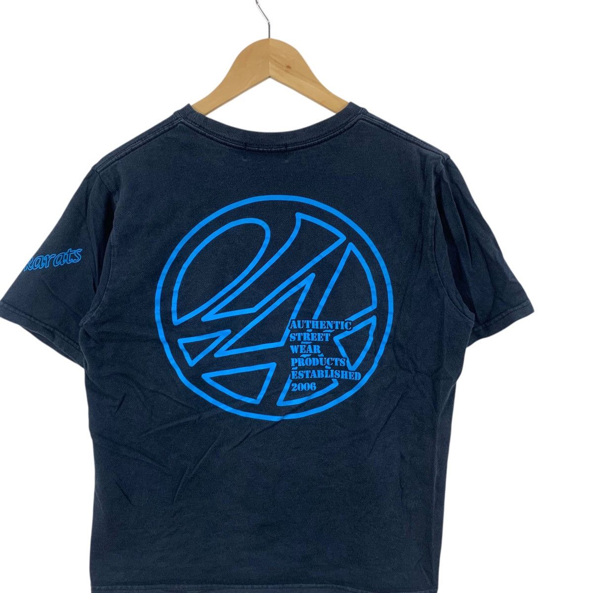 Vintage Vintage 24 KARATS TOKYO JAPAN Gold Diggers Tee Shirt Top Size US L / EU 52-54 / 3 - 7 Thumbnail