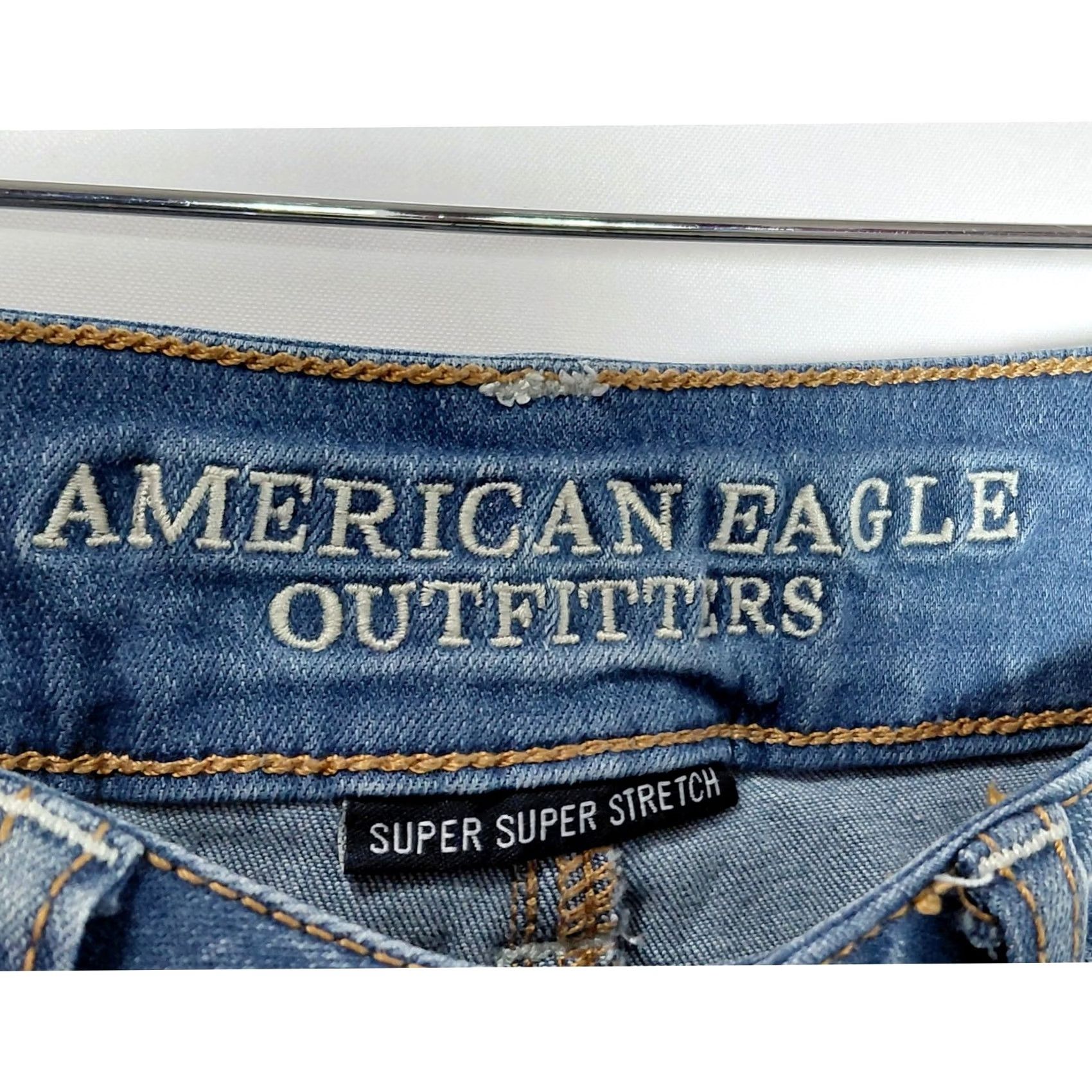 American Eagle Outfitters AMERICAN EAGLE OUTFITTERS Denim Shorts Blue Solid Relaxed Women Size 4 Short Casual 90s? Size 27" / US 4 / IT 40 - 4 Thumbnail