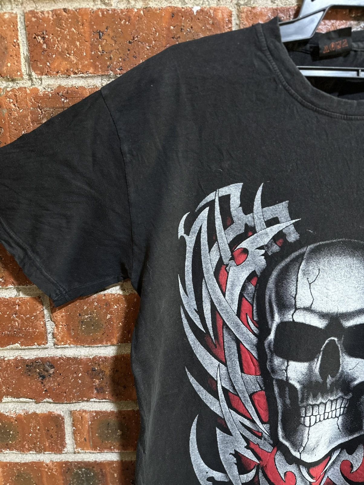 Sears Vintage Macrocosm Skull Faded Tee Size US L / EU 52-54 / 3 - 3 Thumbnail