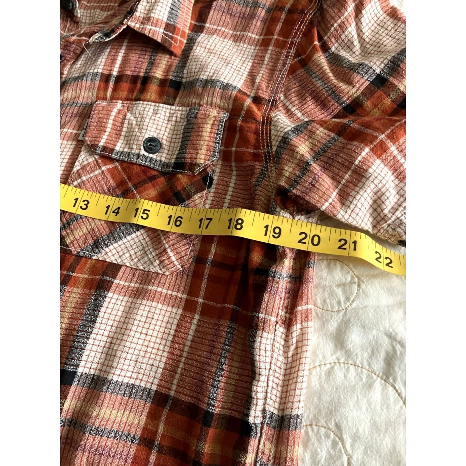 Levi's Levi’s Button-Down Short Sleeve Red Plaid Shirt Men’s Large Regular Cotton Multicolor 90s Covering White Tab Mens Size US L / EU 52-54 / 3 - 6 Thumbnail
