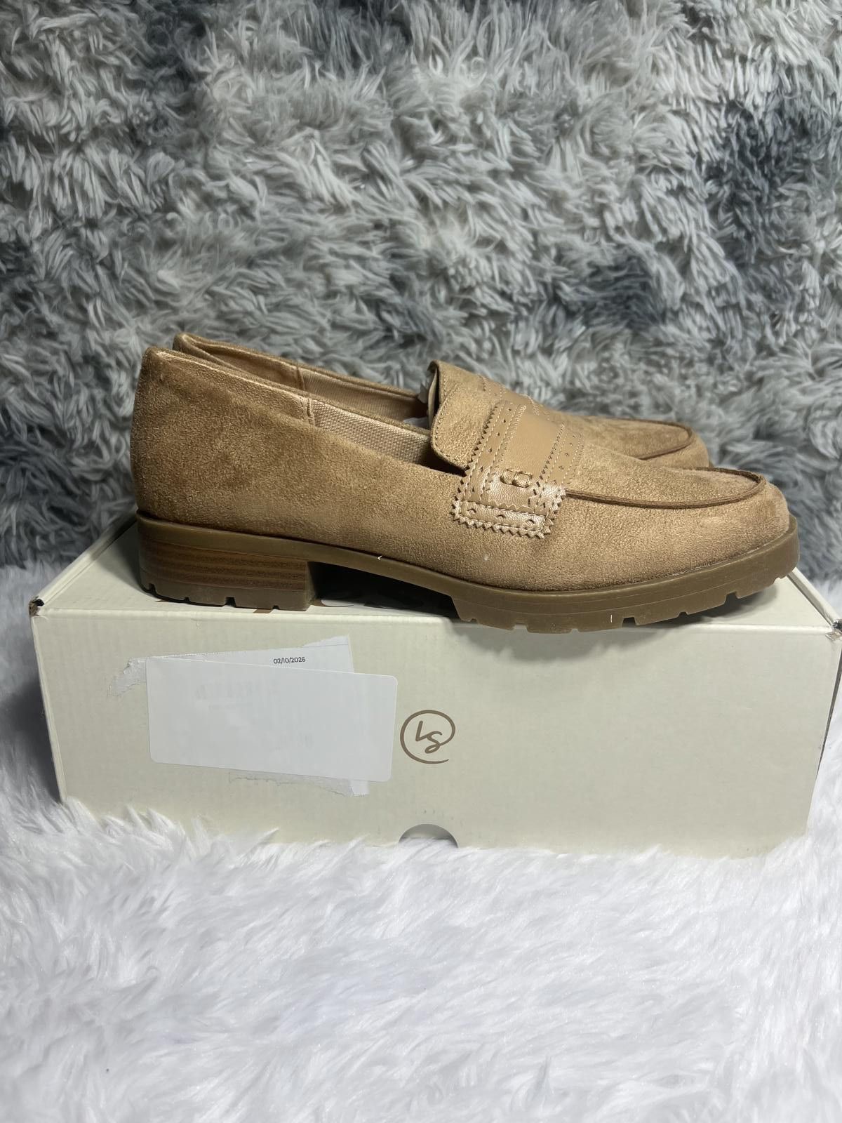 Other Lifesride Women's Tan Suede Loafers Size 8 Size US 9 / IT 39 - 2 Thumbnail