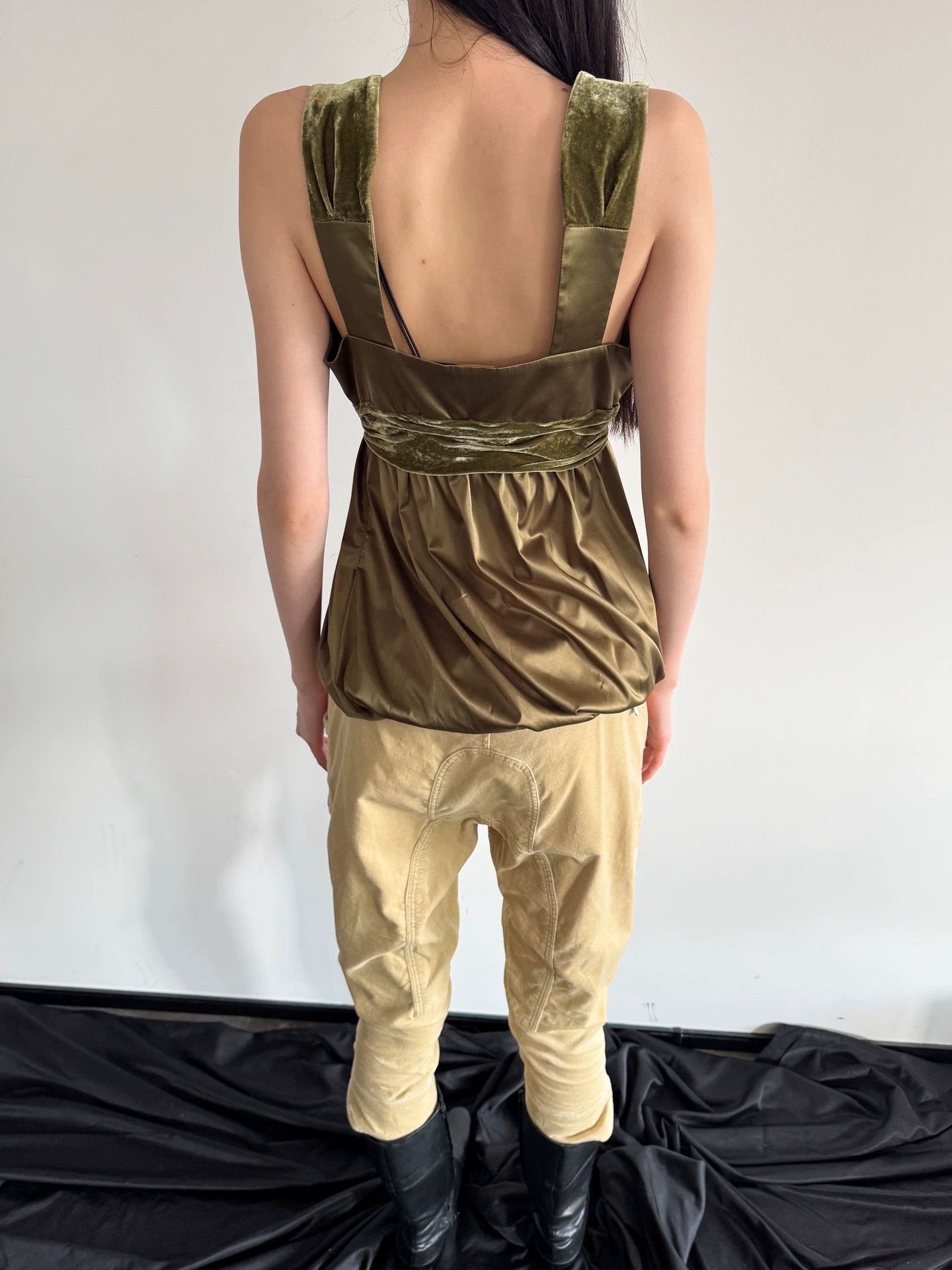 John Galliano John Galliano Olive Green Velvet Satin Vest Size 42 Size M / US 6-8 / IT 42-44 - 5 Thumbnail