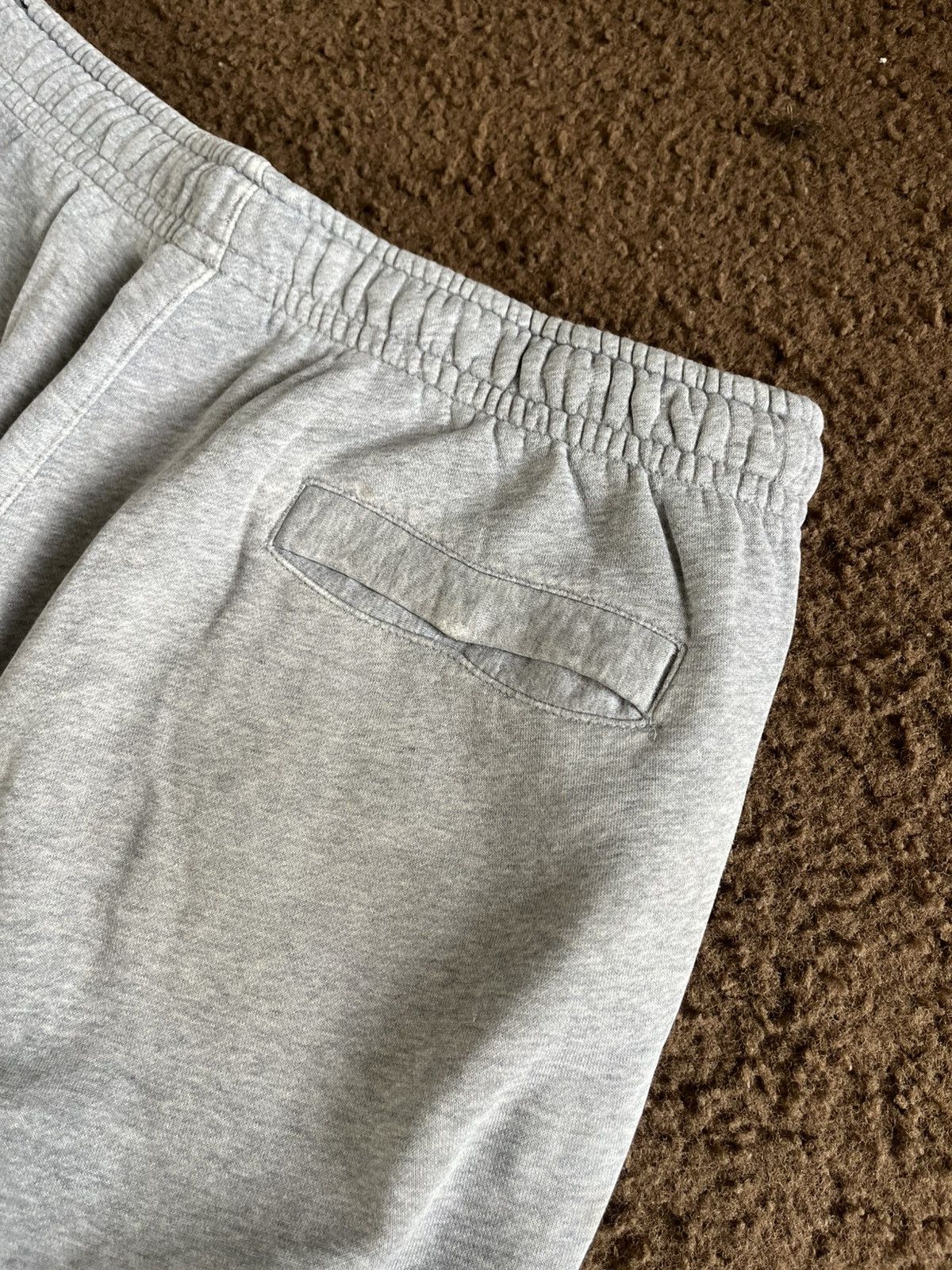 Nike Nike Grey Sweatpants Size US 34 / EU 50 - 9 Thumbnail