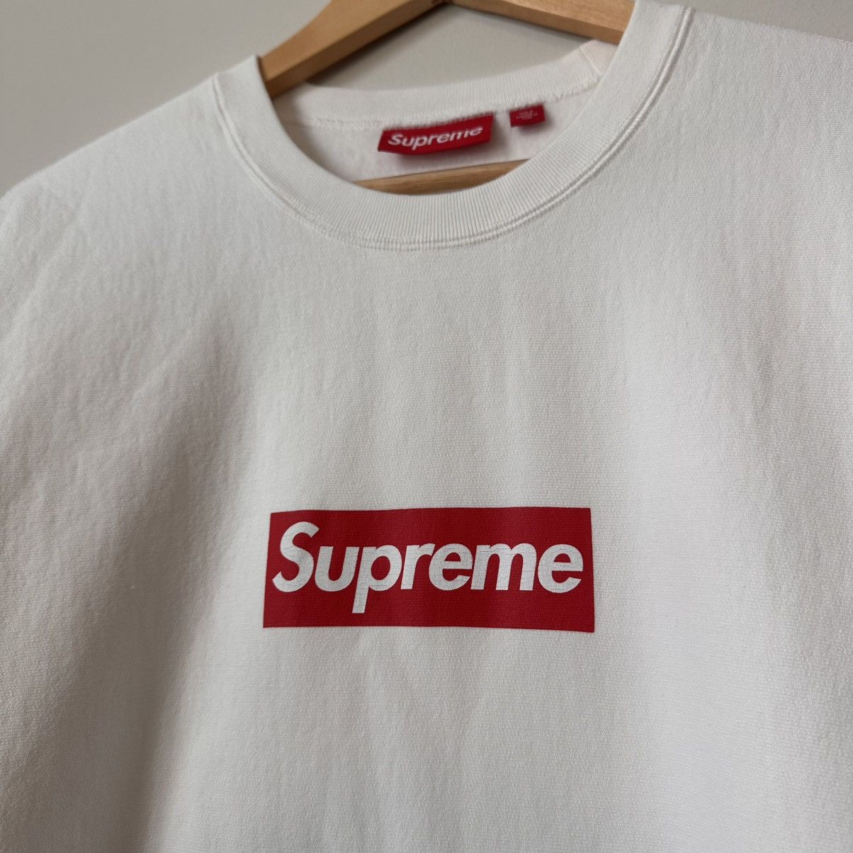 Supreme Supreme Washed Box Logo Crewneck White Large Size US L / EU 52-54 / 3 - 2 Thumbnail