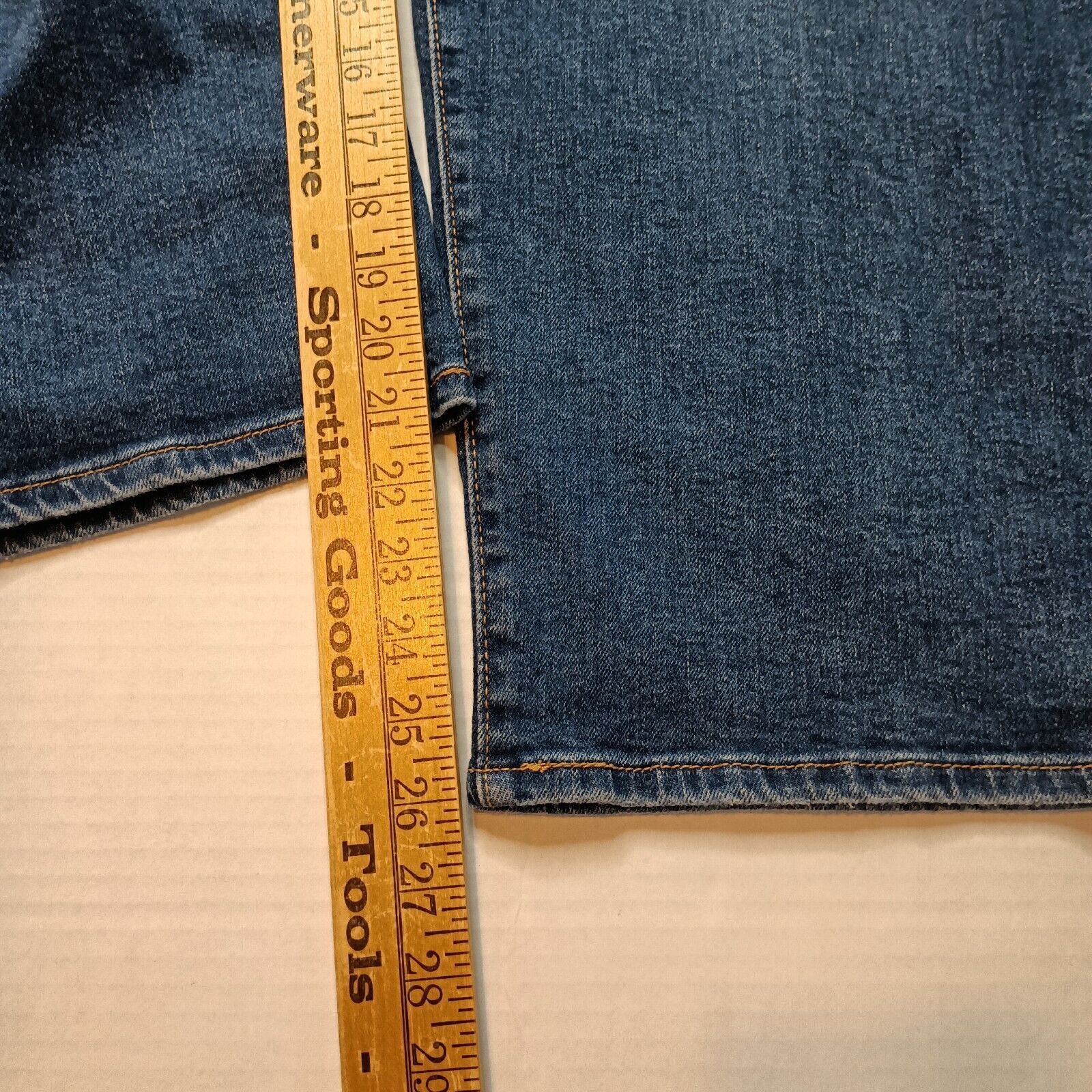 Levi's Levi's Ribcage Straight Ankle Jeans Women's 24W Plus Size Size 30" / US 8 / IT 44 - 3 Thumbnail