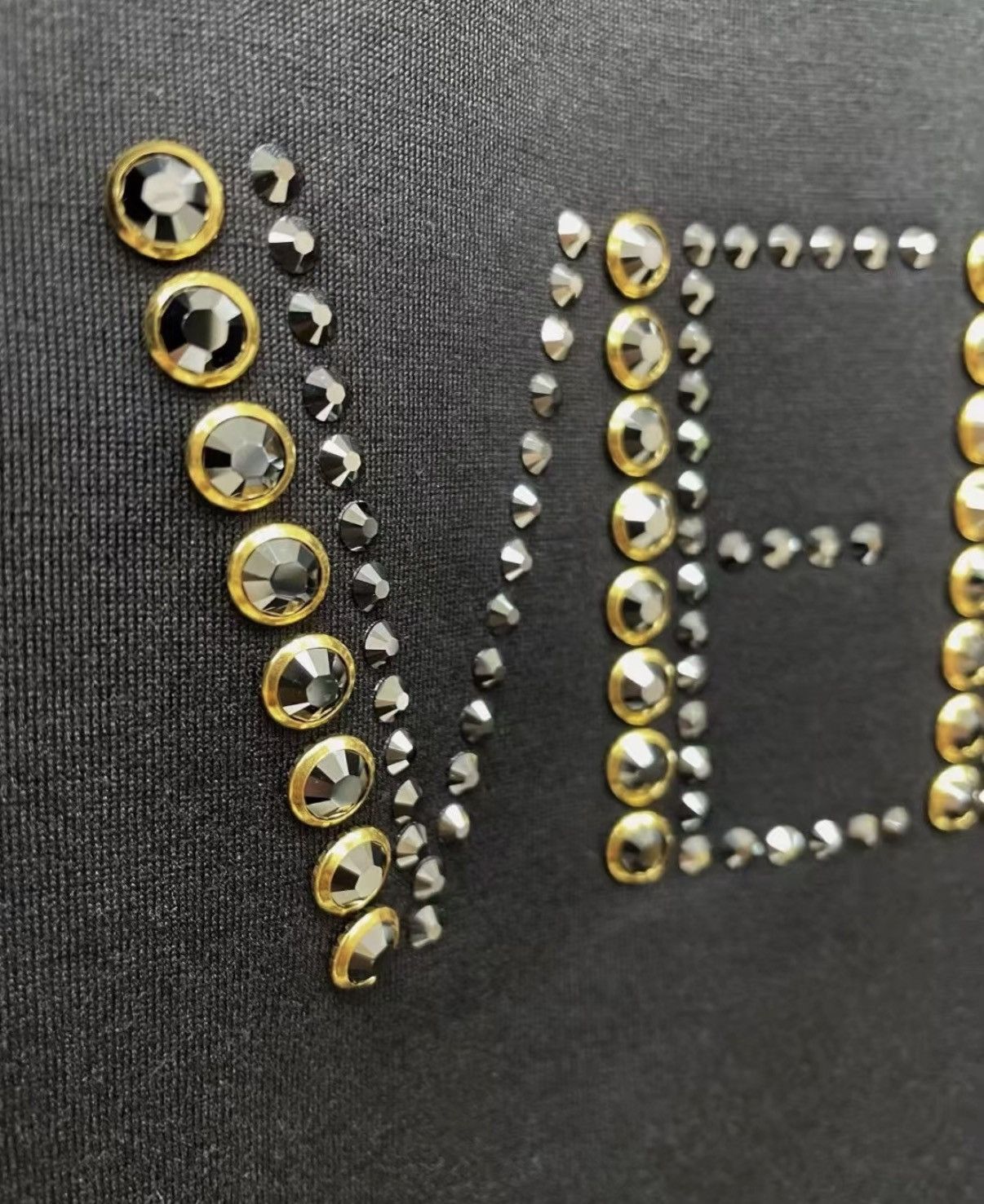 Versace VERSACE Rhinestone 100% Cotton Short Sleeve T-shirt J30 Size US S / EU 44-46 / 1 - 3 Thumbnail