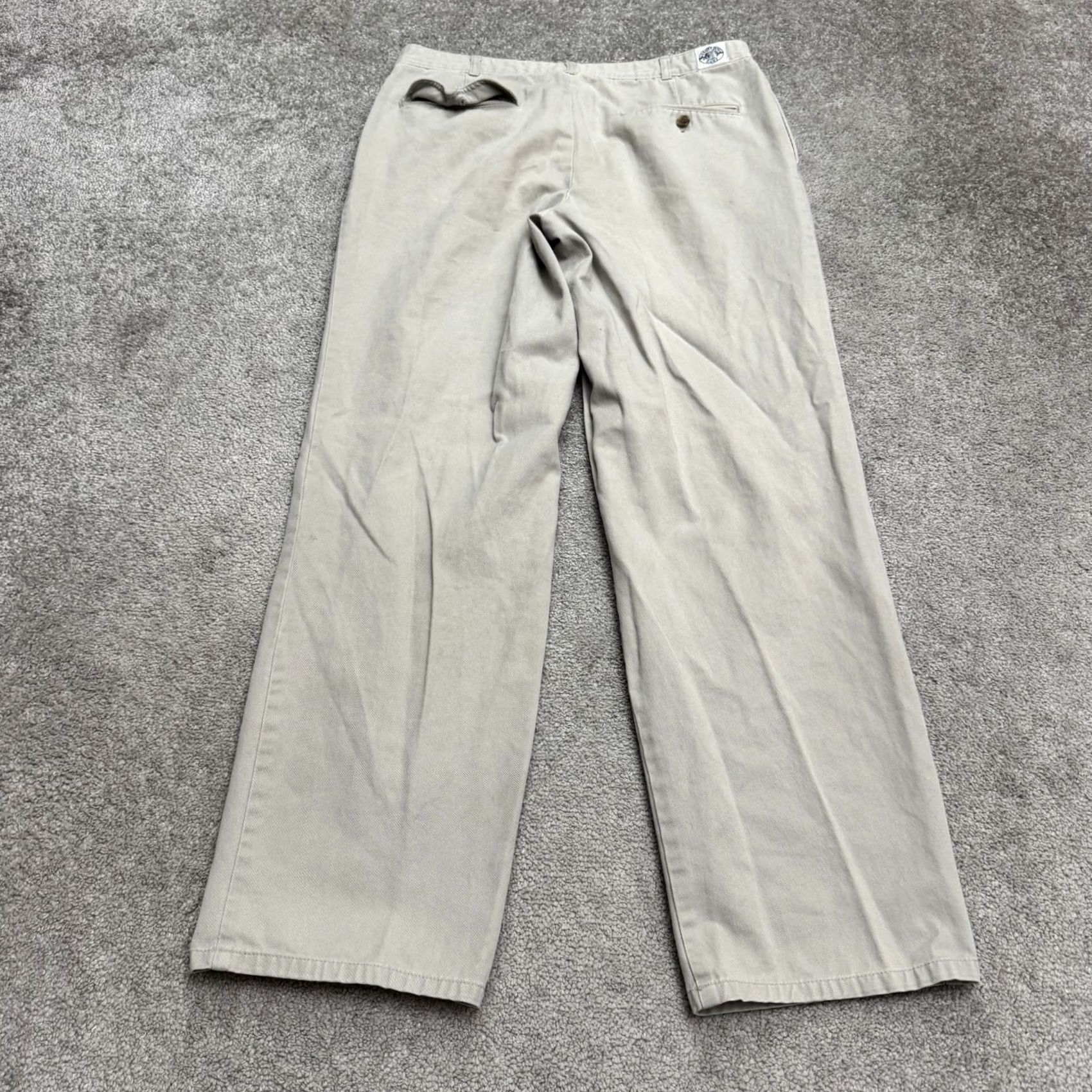 Gant VINTAGE Gant Chino Pants Mens 33 Gray Pleated Front Straight Leg Twill Size US 33 - 2 Thumbnail