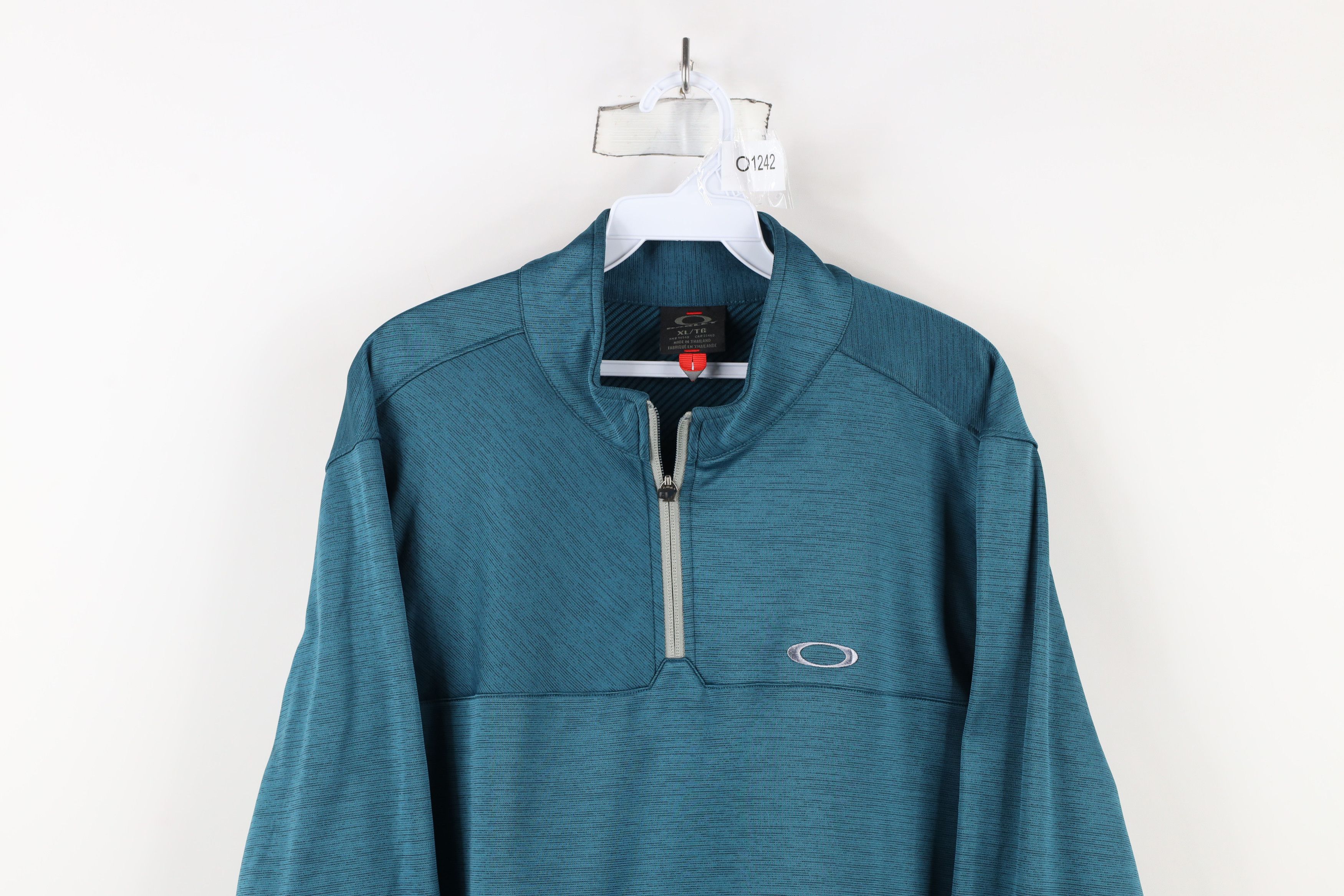 Oakley × Vintage Vintage Oakley Hydrolix O Logo Half Zip Pullover Sweatshirt Size US XL / EU 56 / 4 - 2 Thumbnail