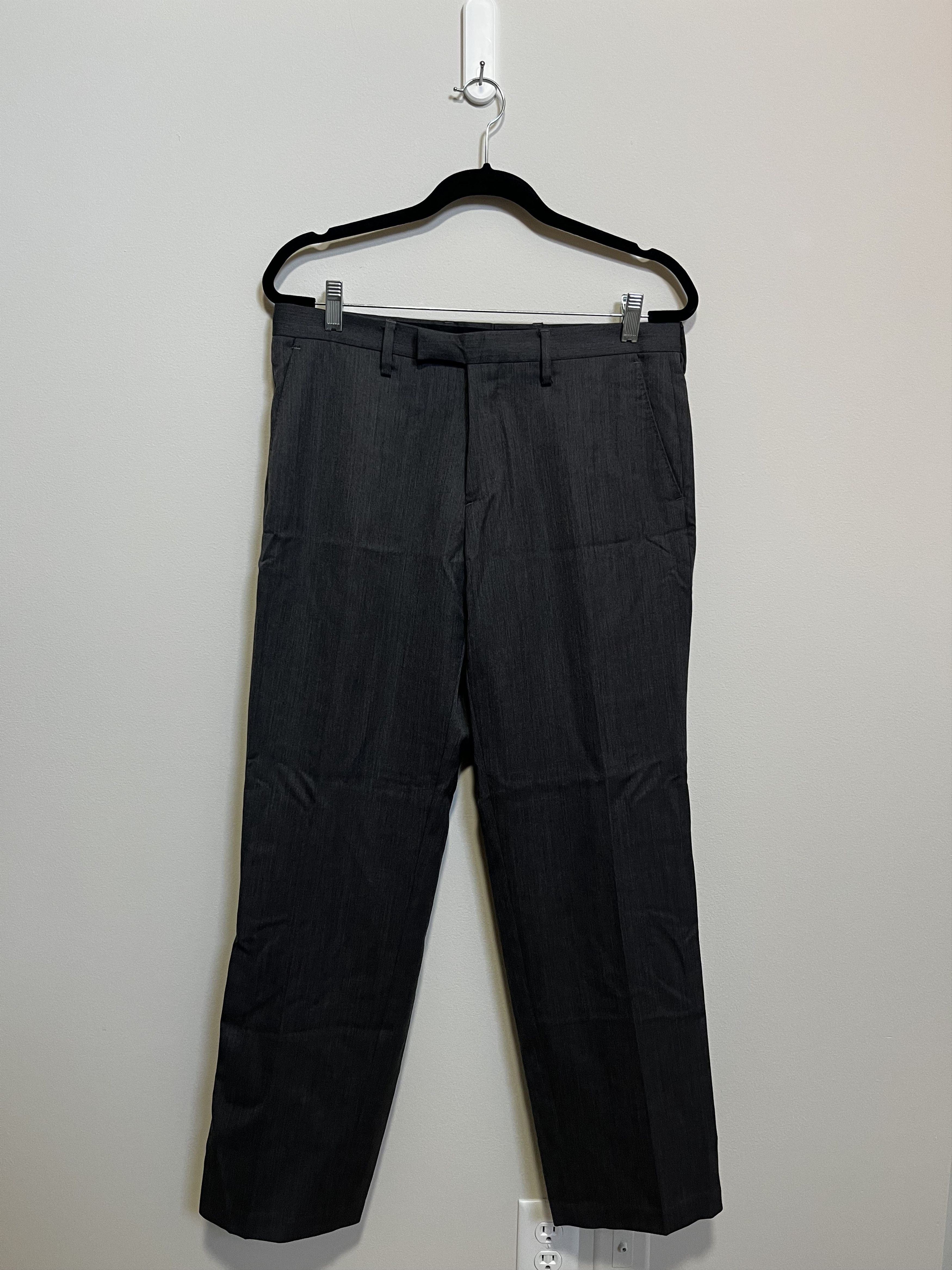 Kenneth Cole Kenneth Cole New York Dress Pants Charcoal Gray (33x30) Size US 33 - 1 Thumbnail