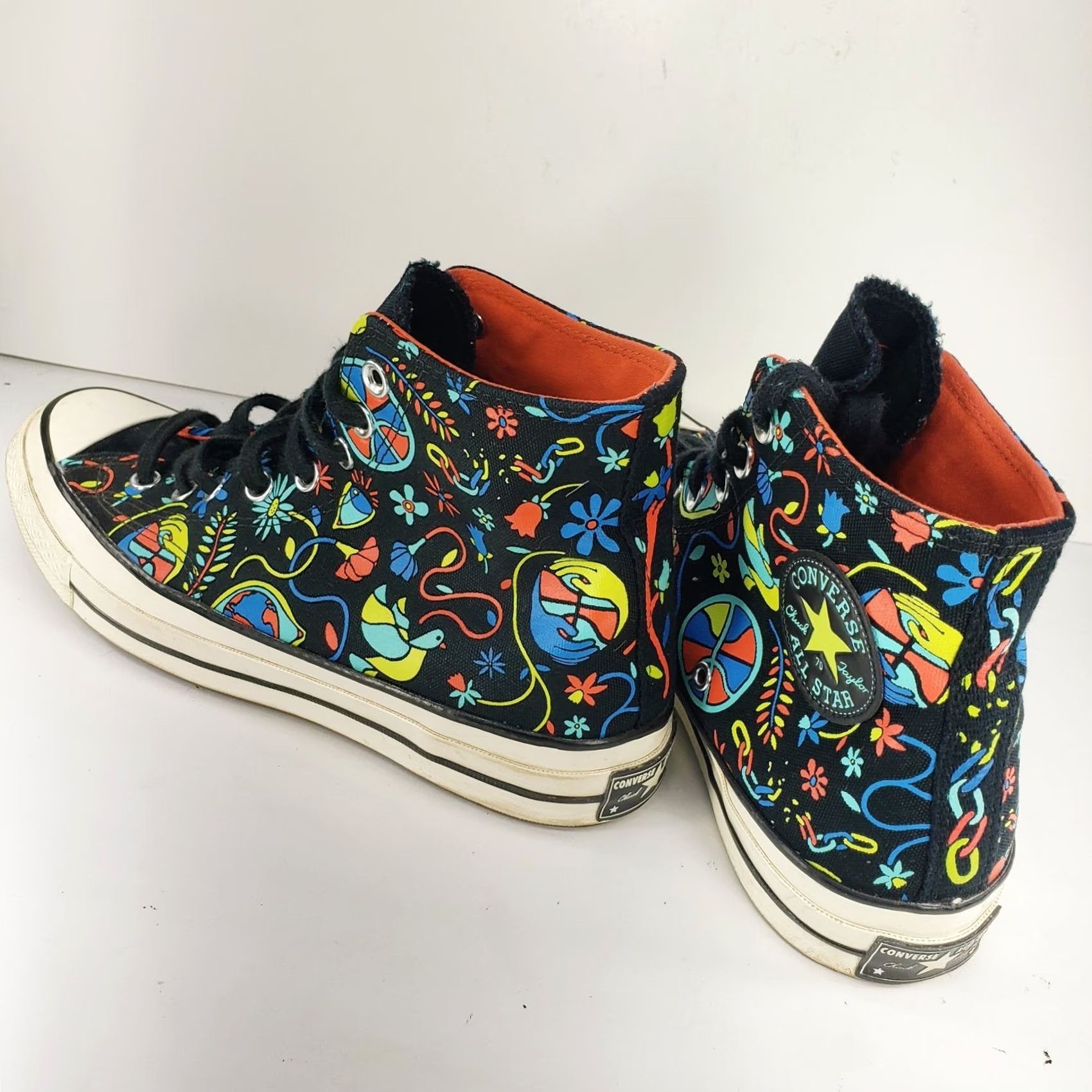 Converse Converse Chuck Taylor All Star Multicolor Flowers Peace Basketball High Top Mens Womens 8.5 10.5 Size 42 10.5 US EU UK Canvas Sneaker Size US 11 / EU 44 - 5 Thumbnail