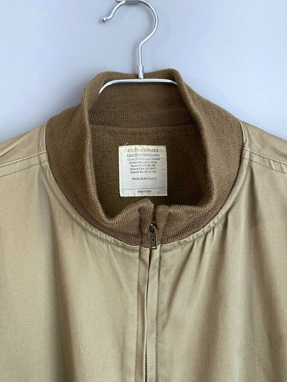 Vintage Vintage 1940s US Army Tanker Jacket WWII Wool Lining Zip TALON, Size XS-S Size US S / EU 44-46 / 1 - 5 Thumbnail
