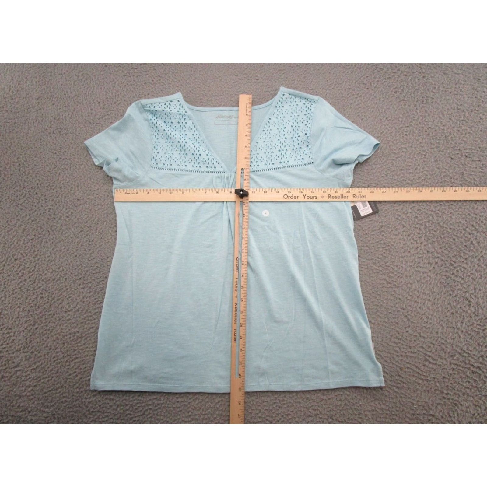 Eddie Bauer Eddie Bauer Women's V-Neck Eyelet Blue T-Shirt Size L 100% Cotton NEW Size L / US 10 / IT 46 - 5 Thumbnail