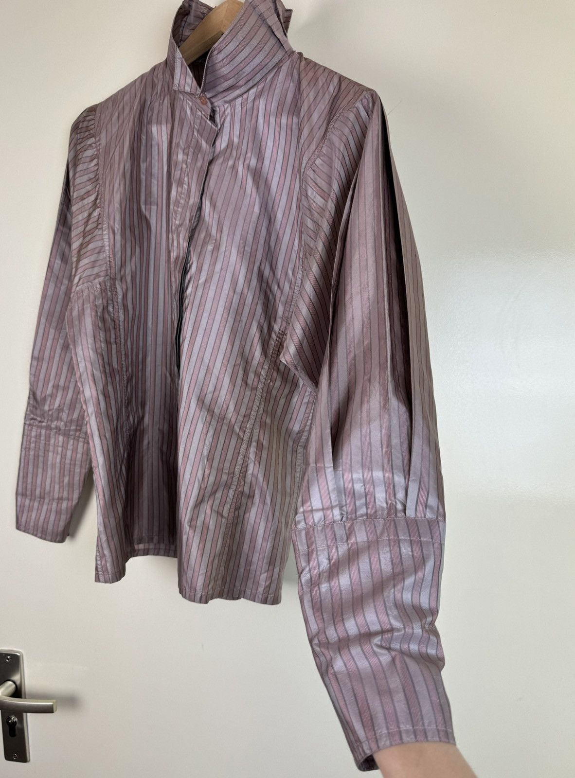 Jil Sander Jil Sander Vintage Silk Striped Shirt Blouse Dracula Collar Size S / US 4 / IT 40 - 7 Thumbnail