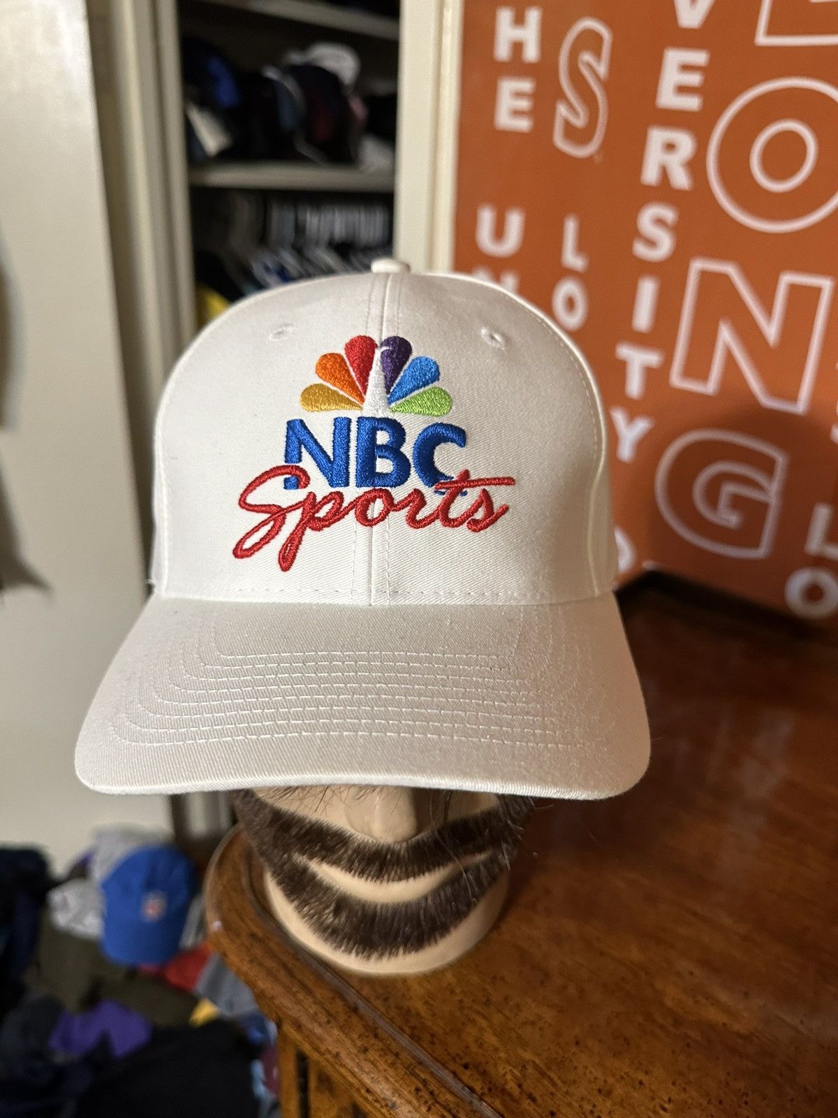 NFL × Vintage Vintage NBA NFL MLB NBC sports “ triple white” hat 90s Size ONE SIZE - 2 Thumbnail