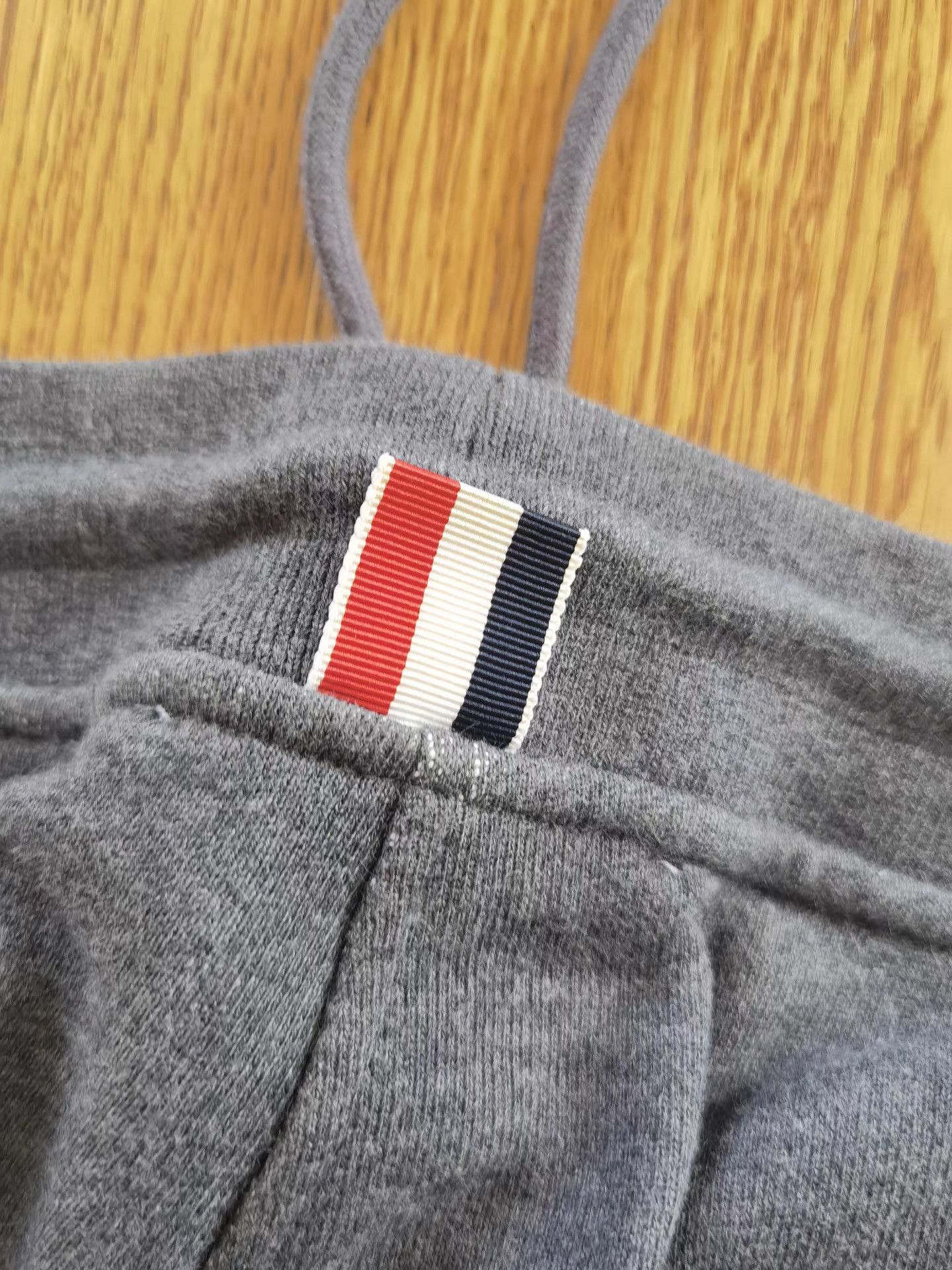 Thom Browne THOM BROWNE Sweatpants K17 Size US 32 / EU 48 - 5 Thumbnail