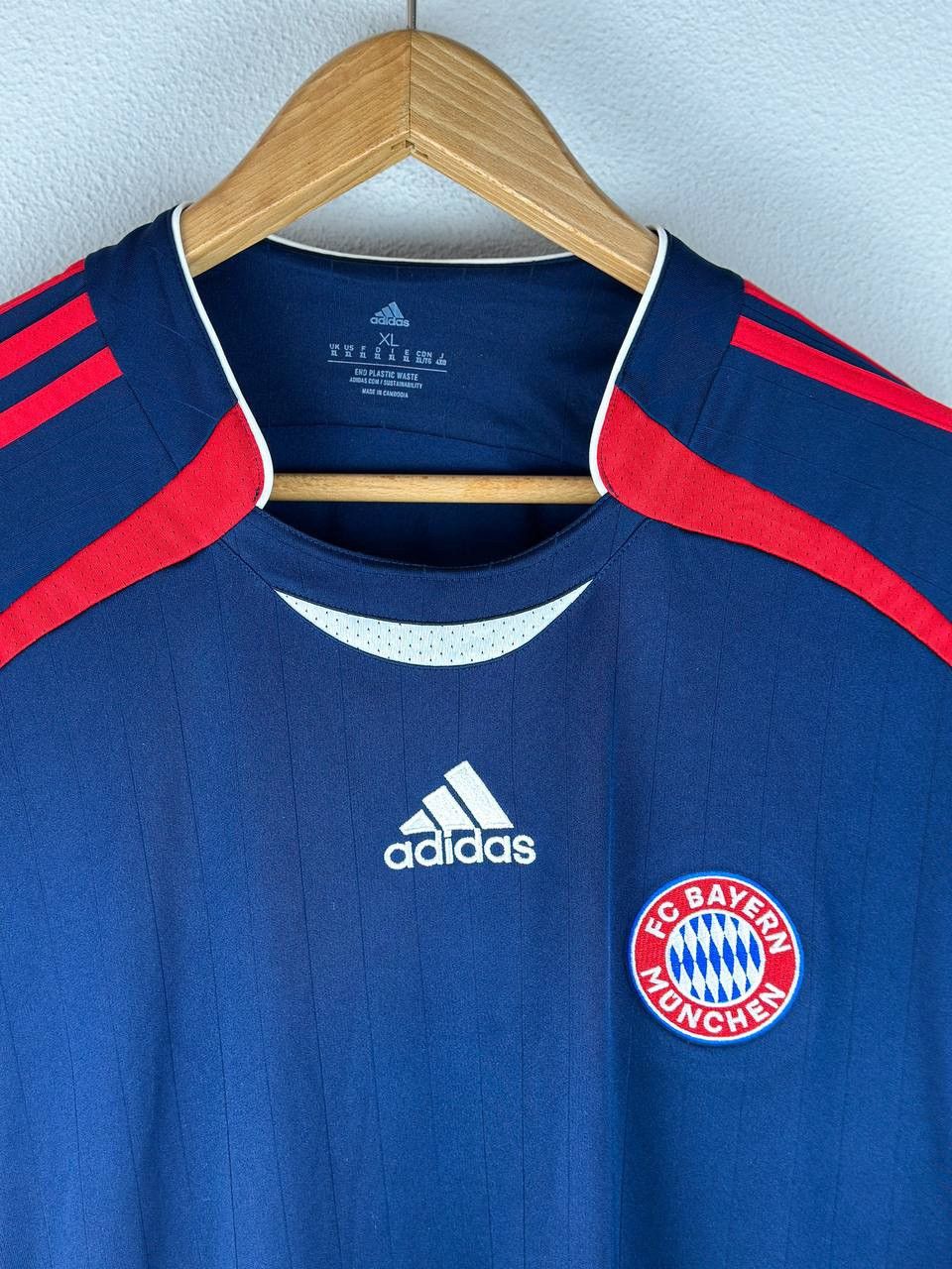 Adidas Adidas Bayern Munchen Size US XL / EU 56 / 4 - 3 Thumbnail